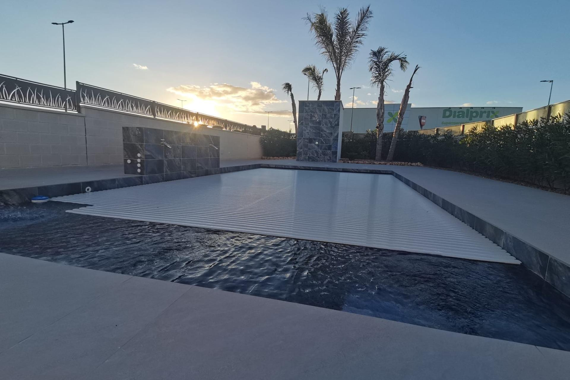 Новое здание - Villa -
Los Montesinos - La Herrada