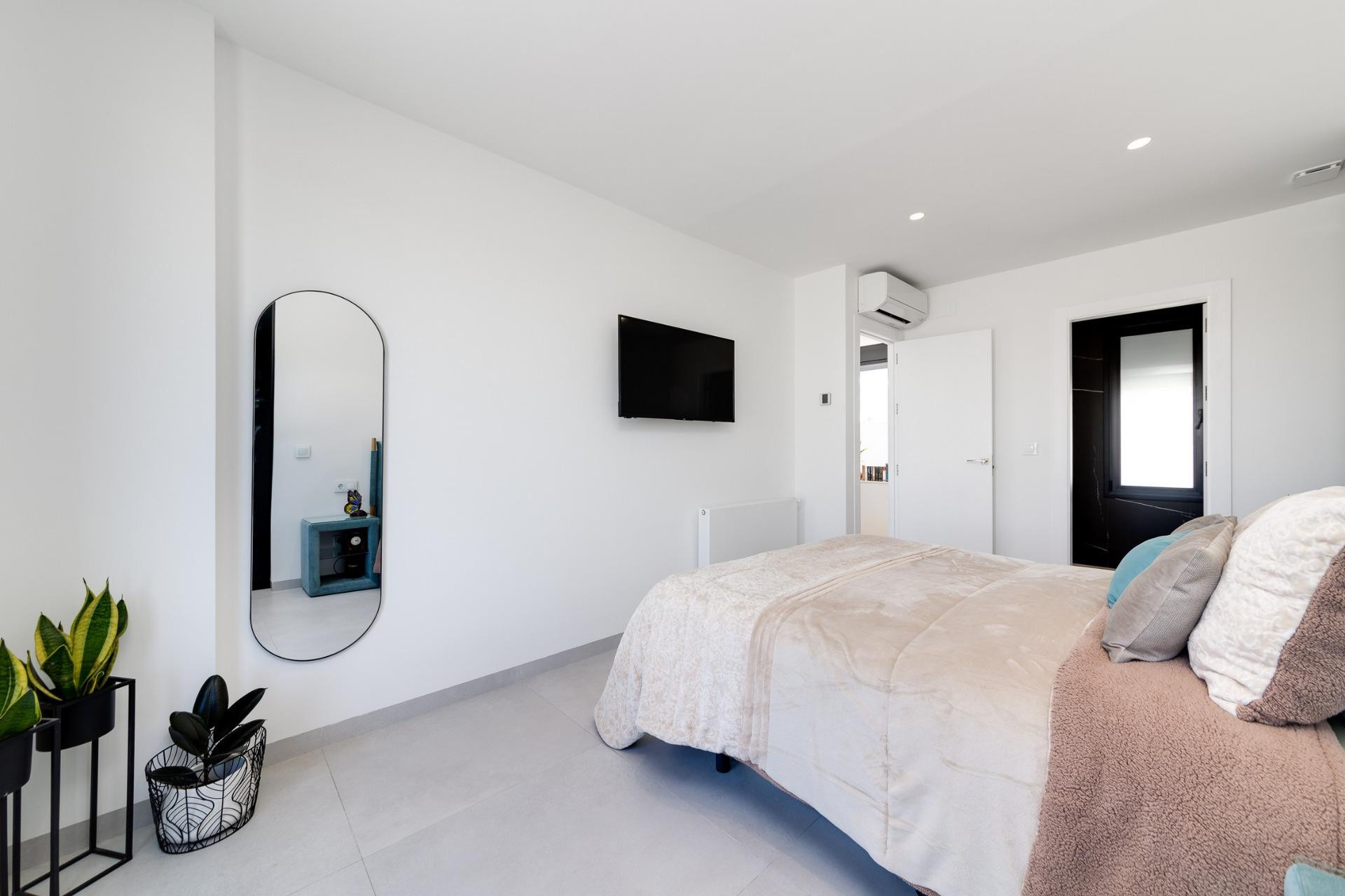 Новое здание - Villa -
Pilar de la Horadada - Lo Romero Golf