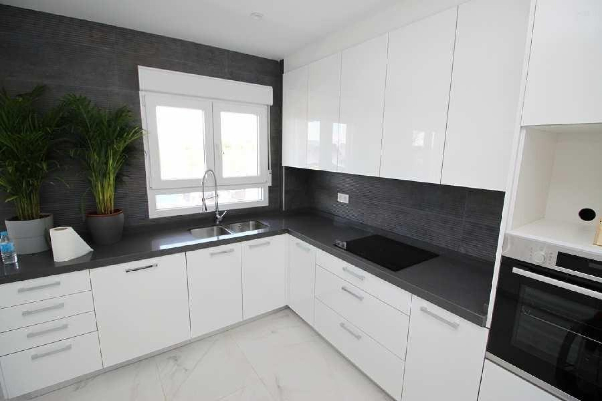 Новое здание - Villa -
Pinoso - Camino Del Prado