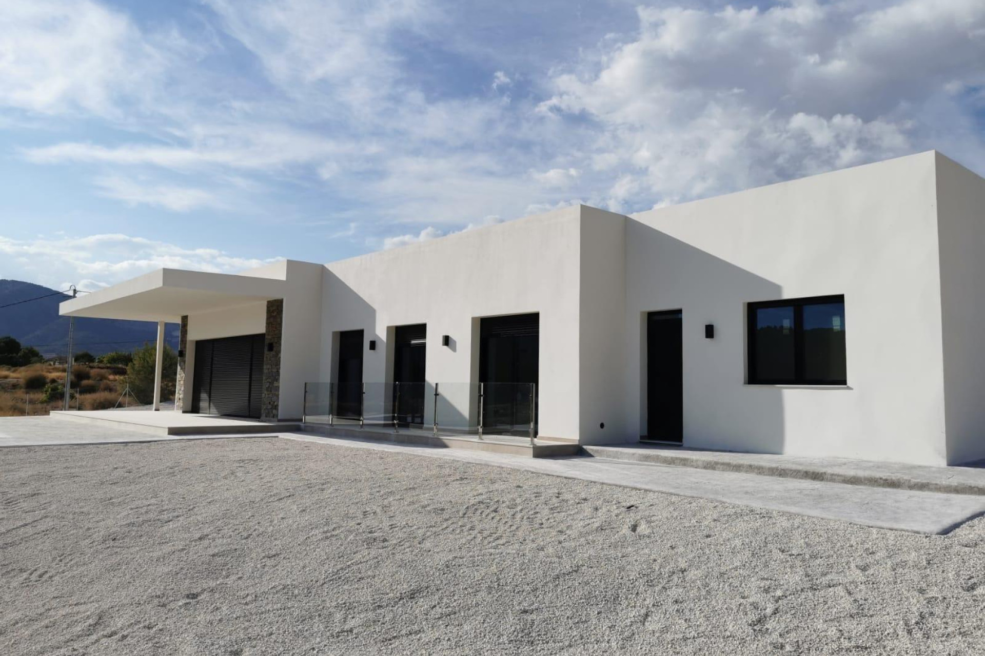 Новое здание - Villa -
Pinoso - Casas Pastor