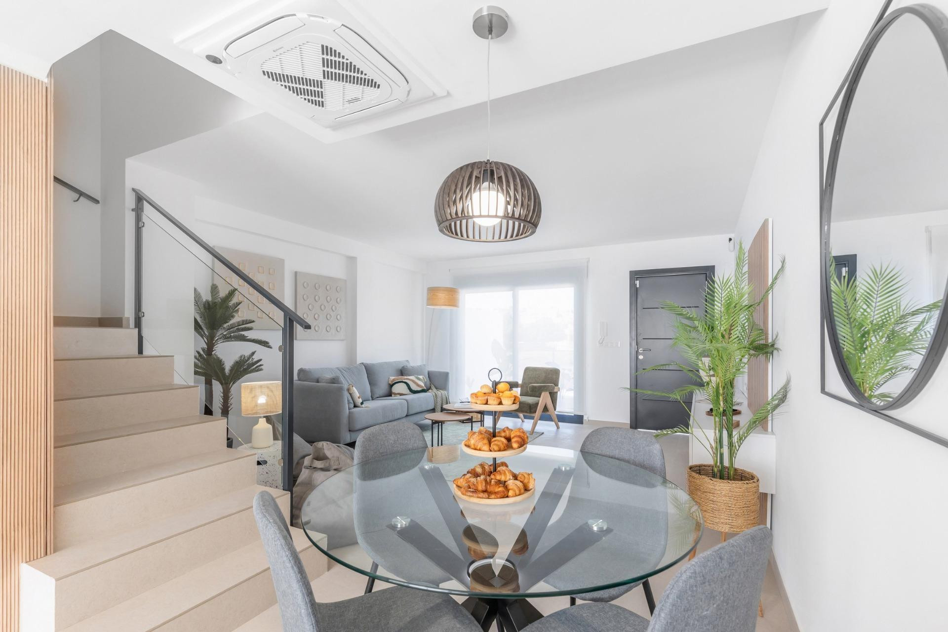 Новое здание - Villa -
Rafal - pueblo