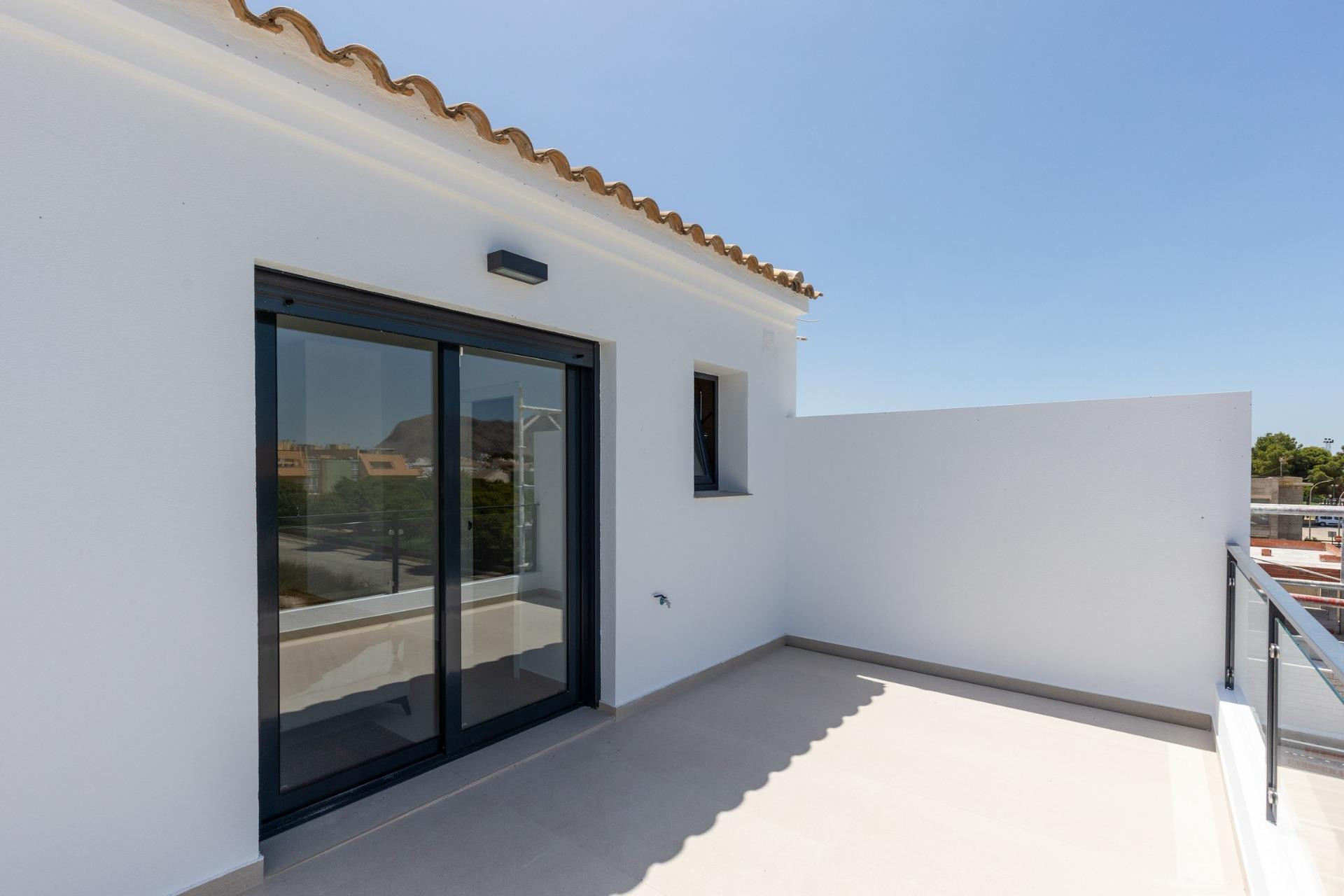 Новое здание - Villa -
Rafal - pueblo
