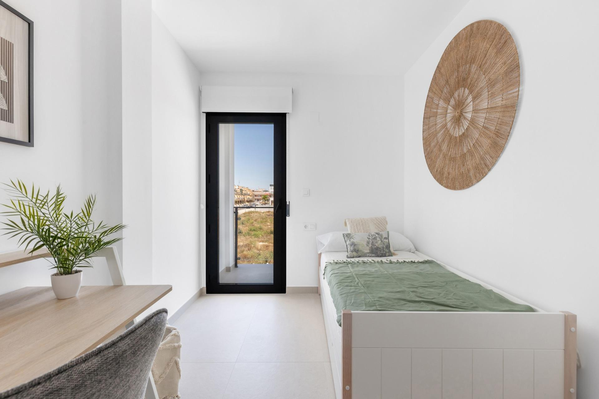 Новое здание - Villa -
Rafal - pueblo