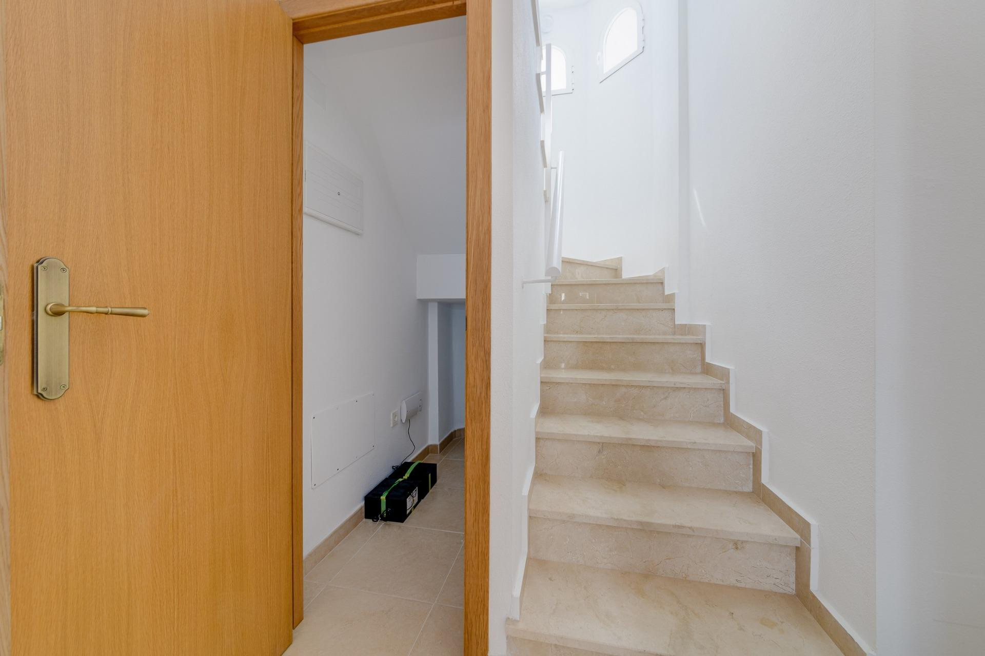 Новое здание - Villa -
San Fulgencio - El Oasis