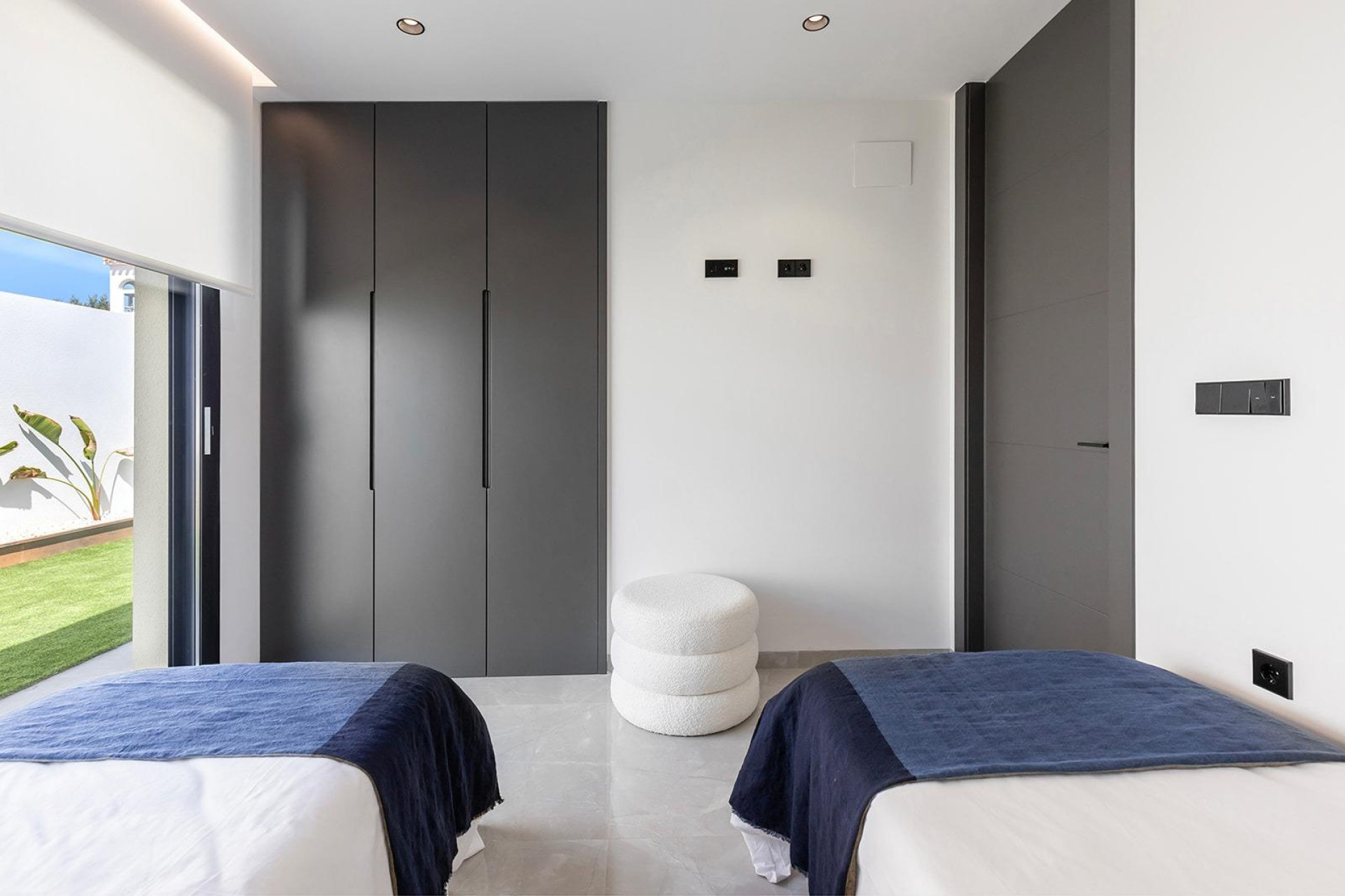 Новое здание - Villa -
Torrevieja - Los Balcones