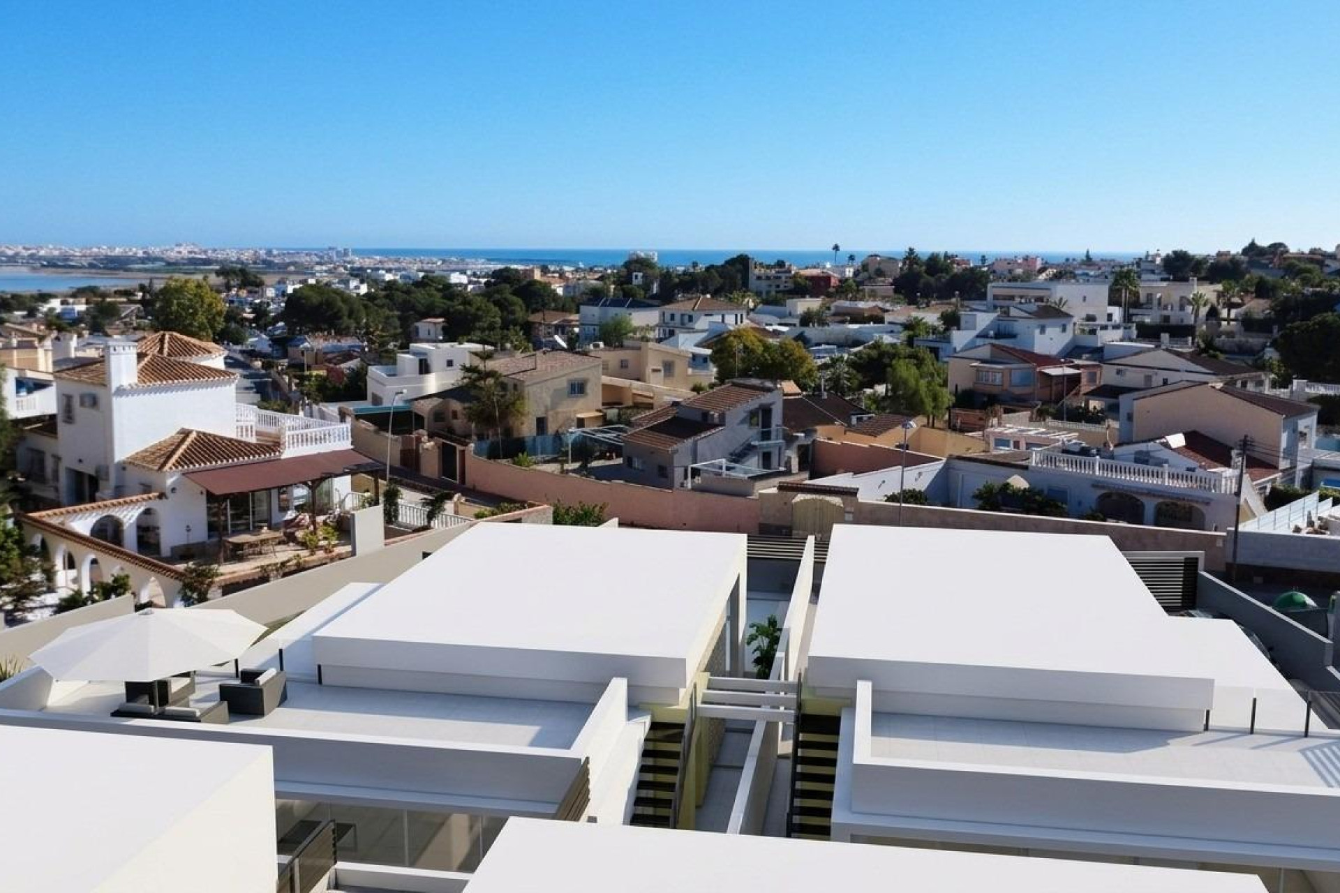 Новое здание - Villa -
Torrevieja - Los Balcones