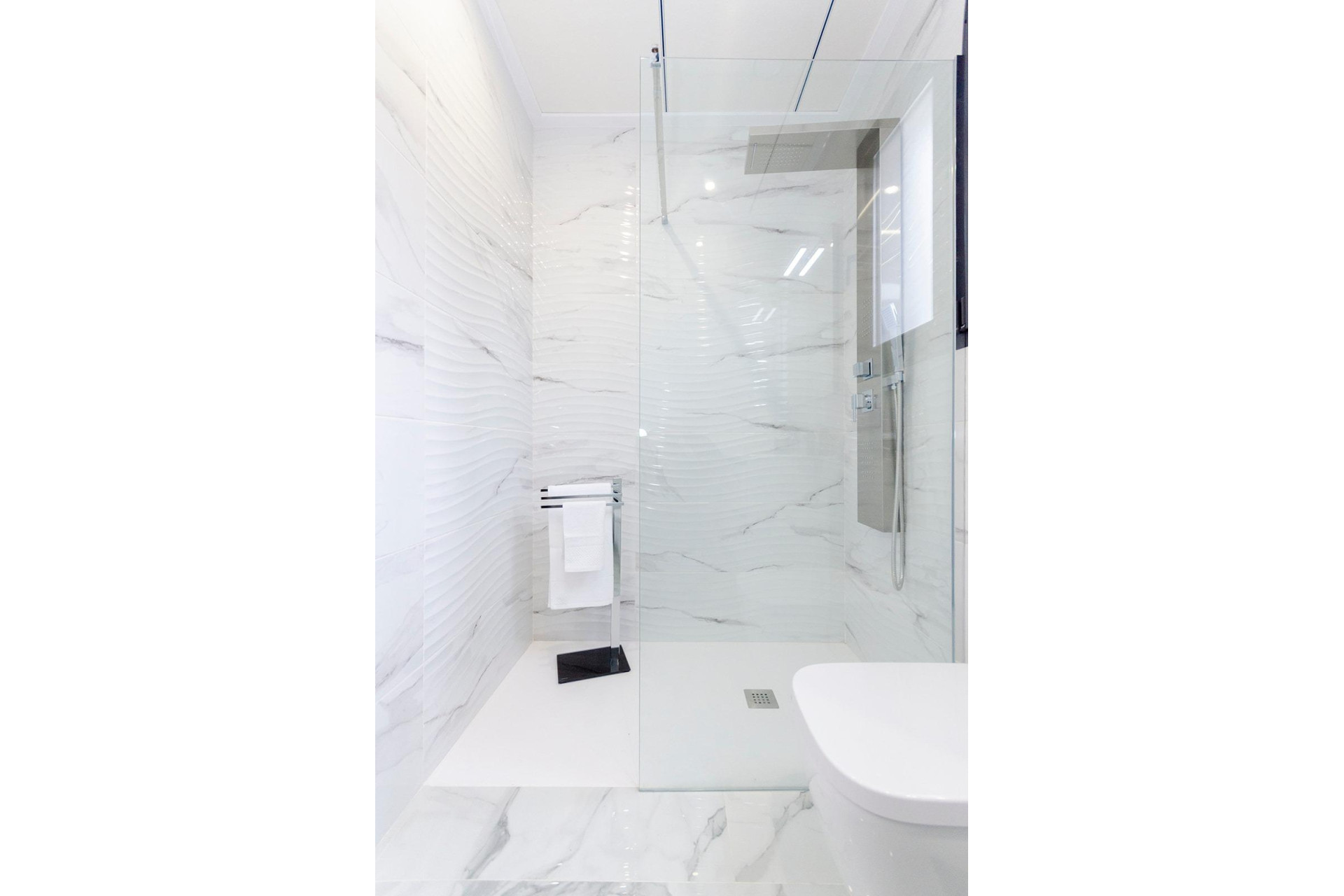 Новое здание - Villa -
Torrevieja - Torretas