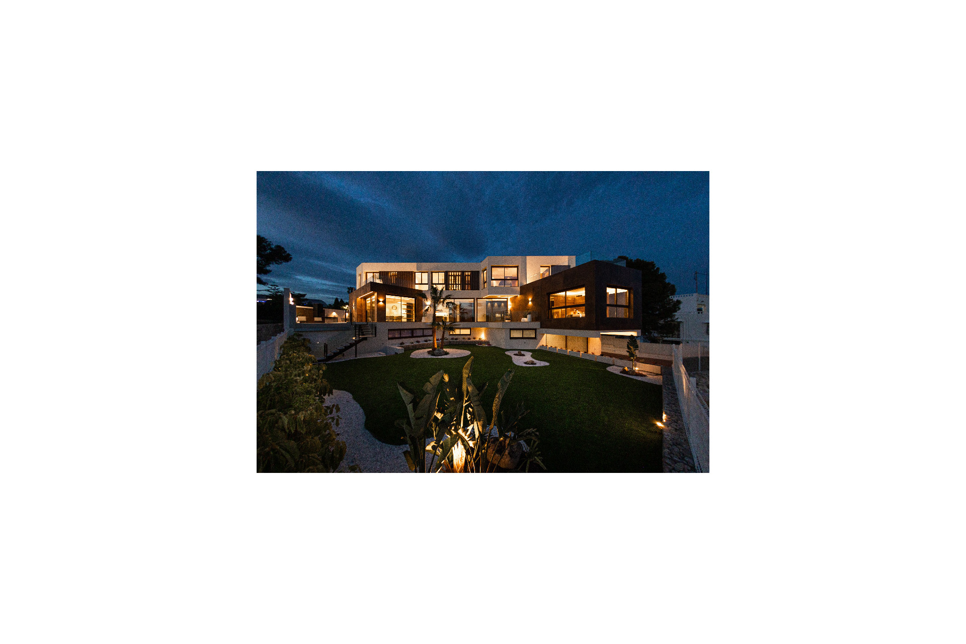 Новое здание - Villas -
Benidorm - 03502