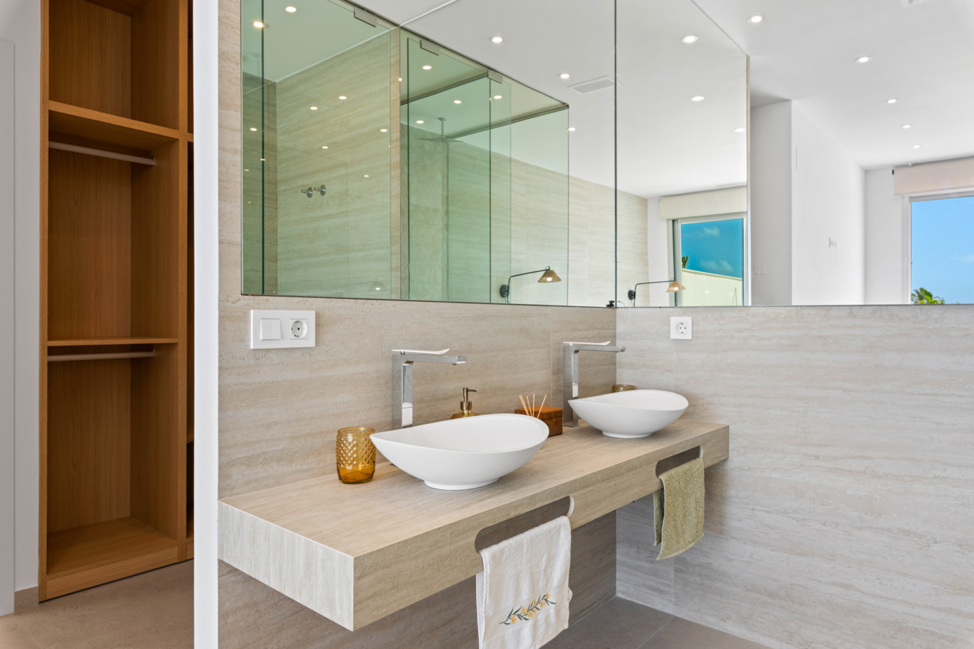 Новое здание - Villas -
Benijofar - 03178