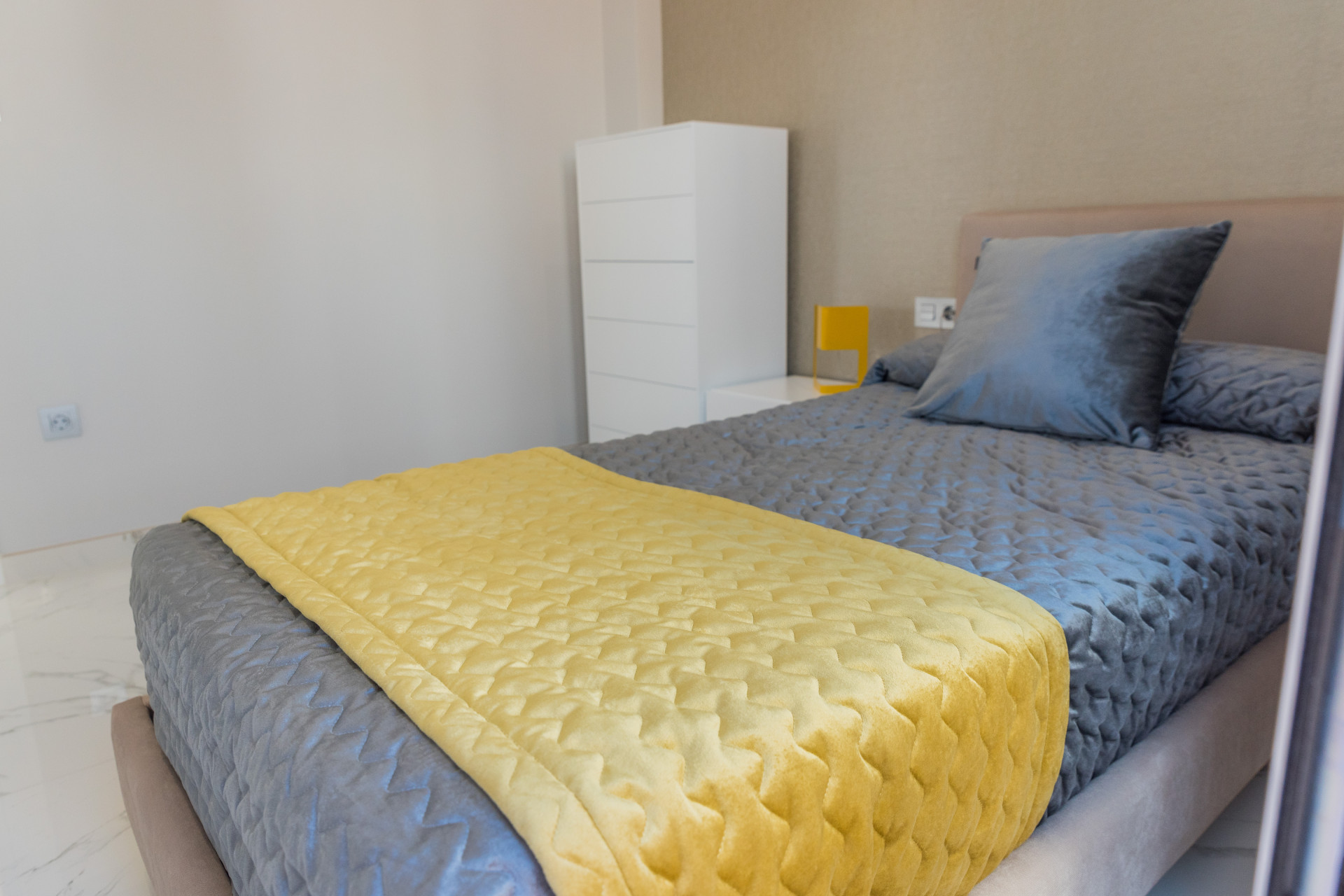 Новое здание - Villas -
Orihuela - 03189