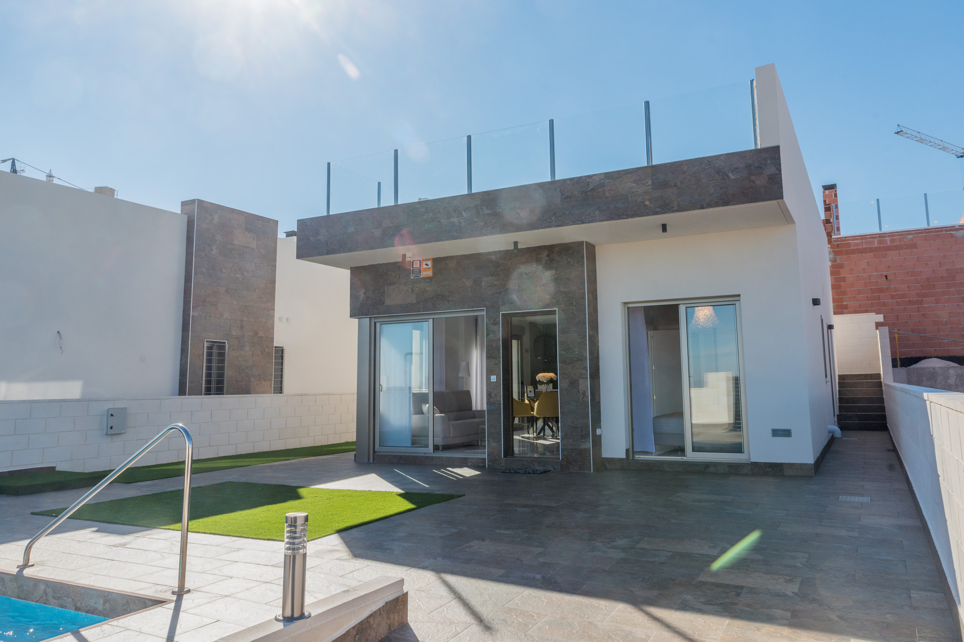 Новое здание - Villas -
Orihuela - 03189