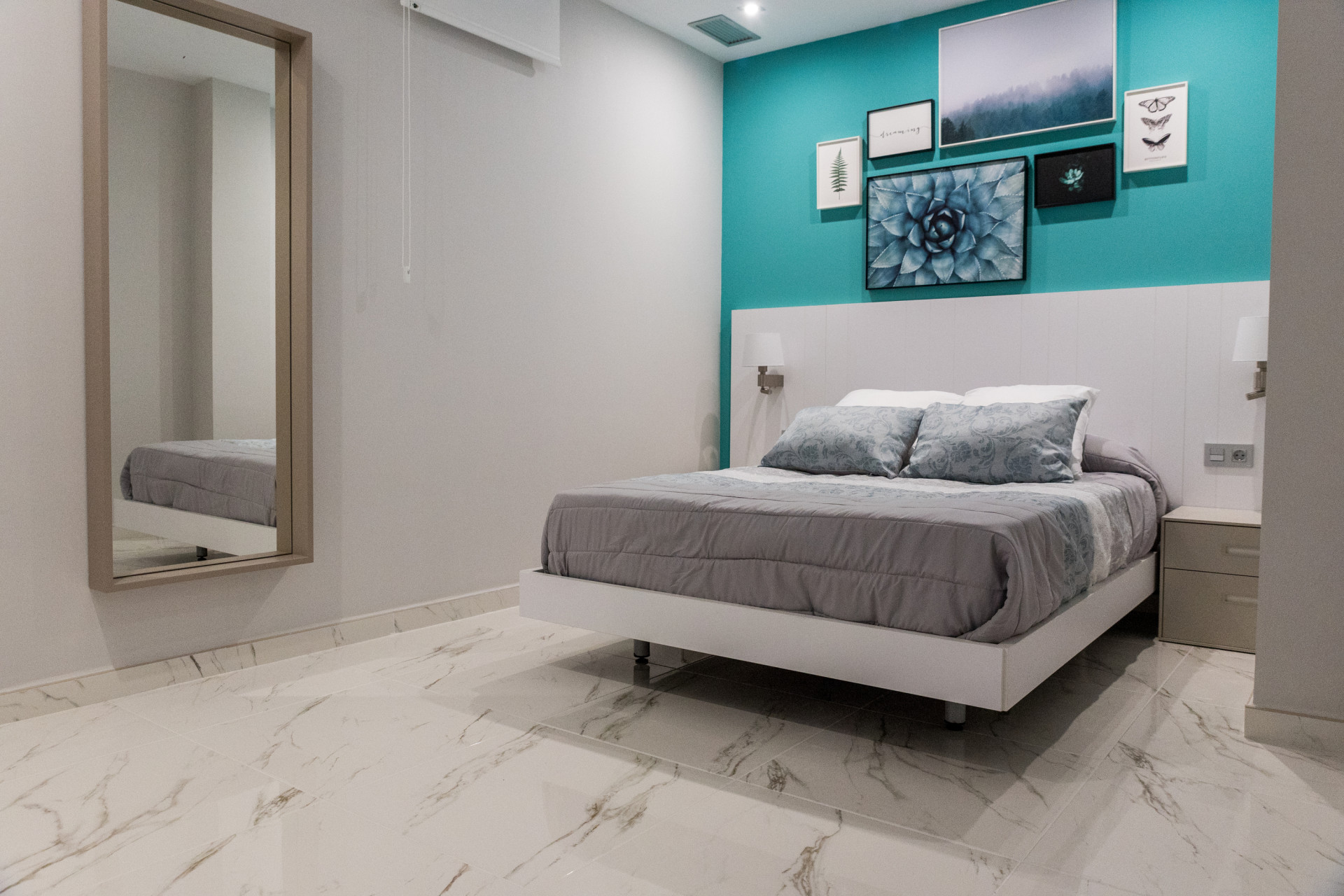 Новое здание - Villas -
Orihuela - 03189