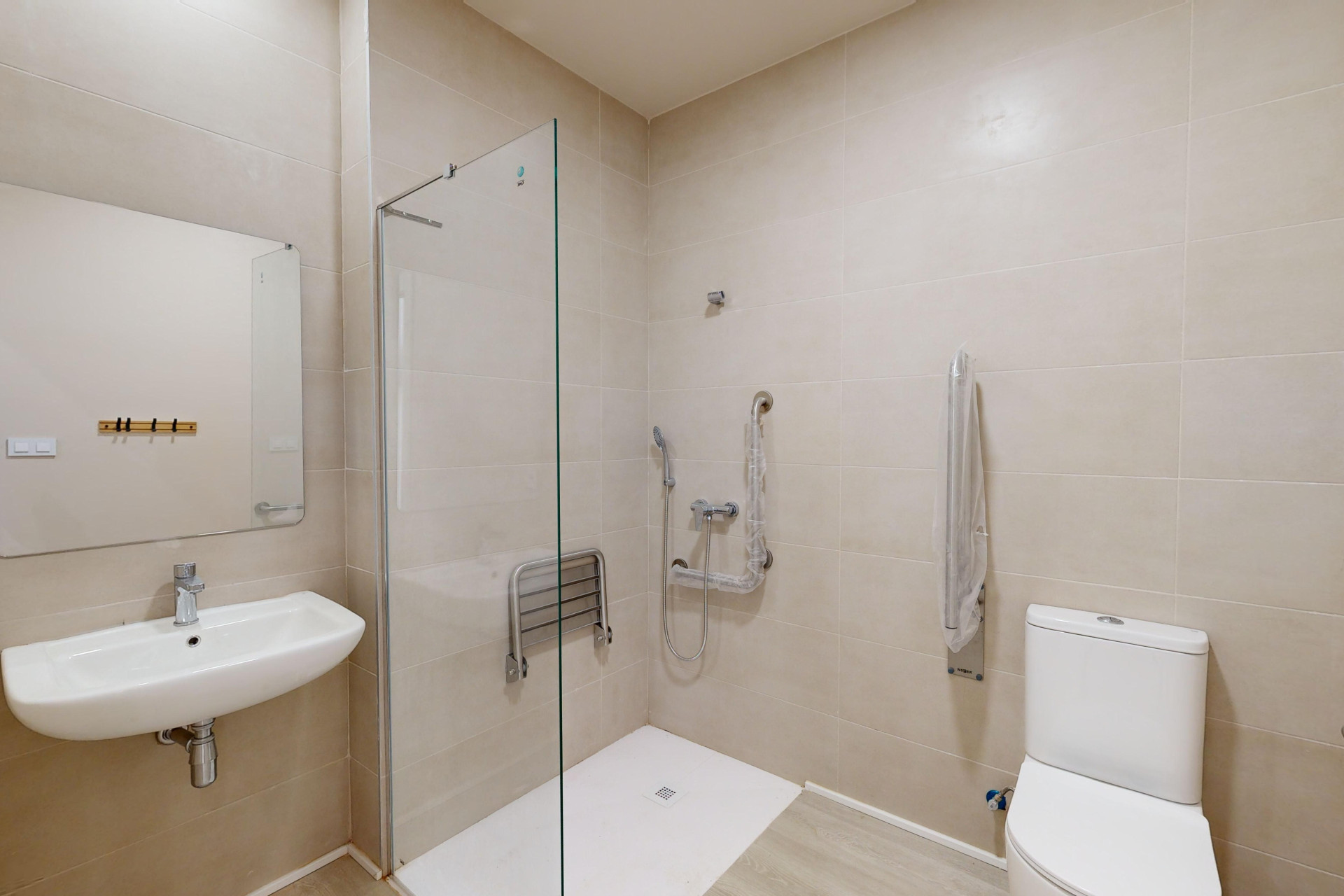 Obra nueva - Apartamentos -
Benidorm