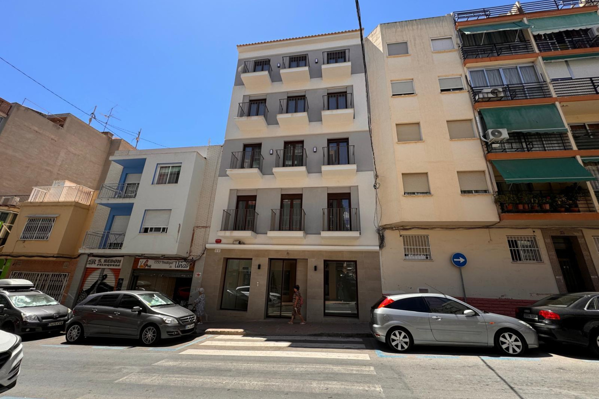 Obra nueva - Apartamentos -
Benidorm