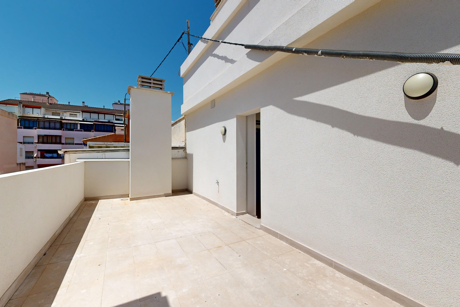 Obra nueva - Apartamentos -
Benidorm