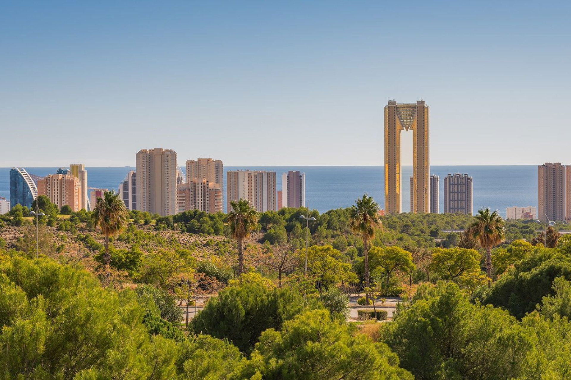 Obra nueva - Apartamentos -
Benidorm