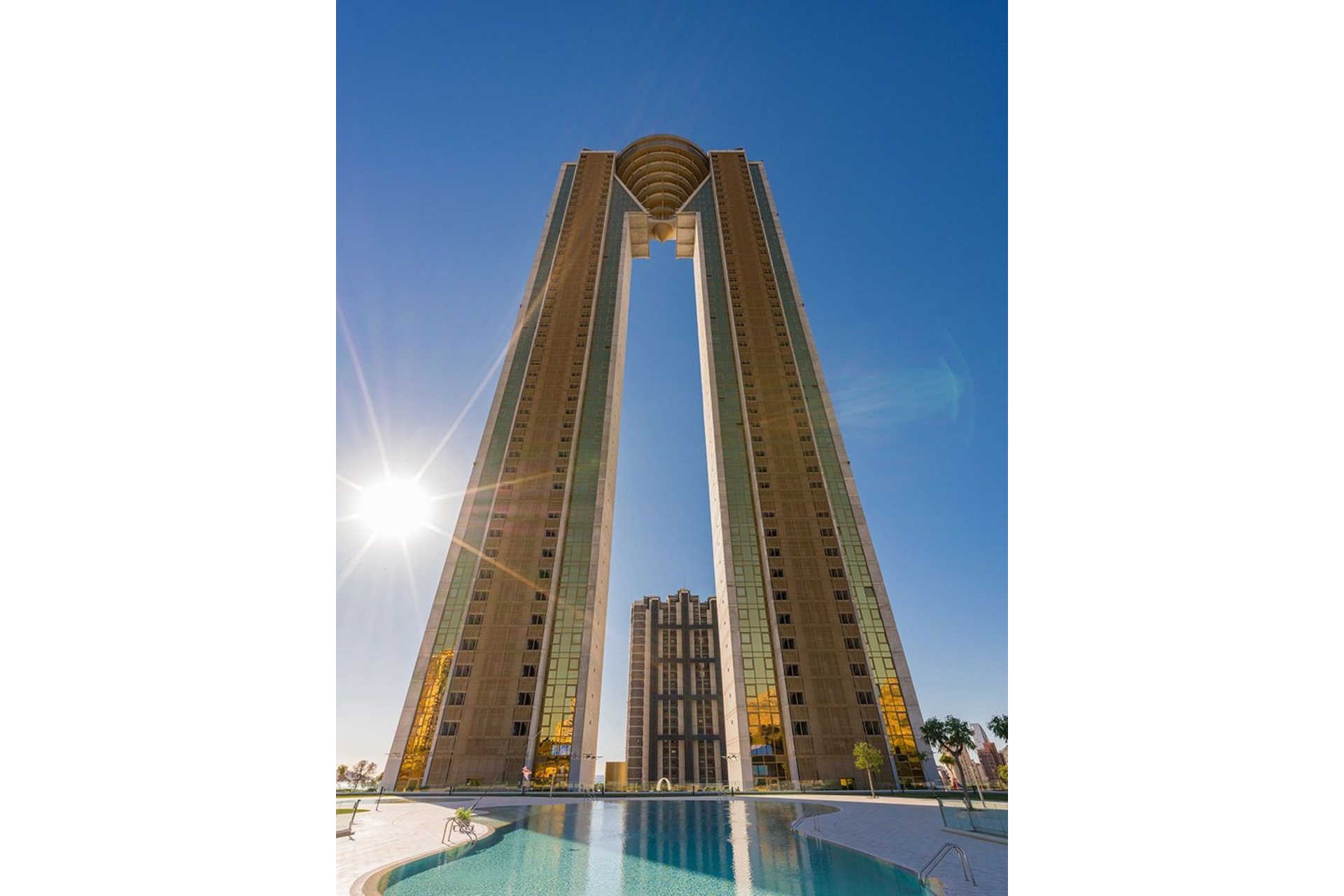 Obra nueva - Apartamentos -
Benidorm