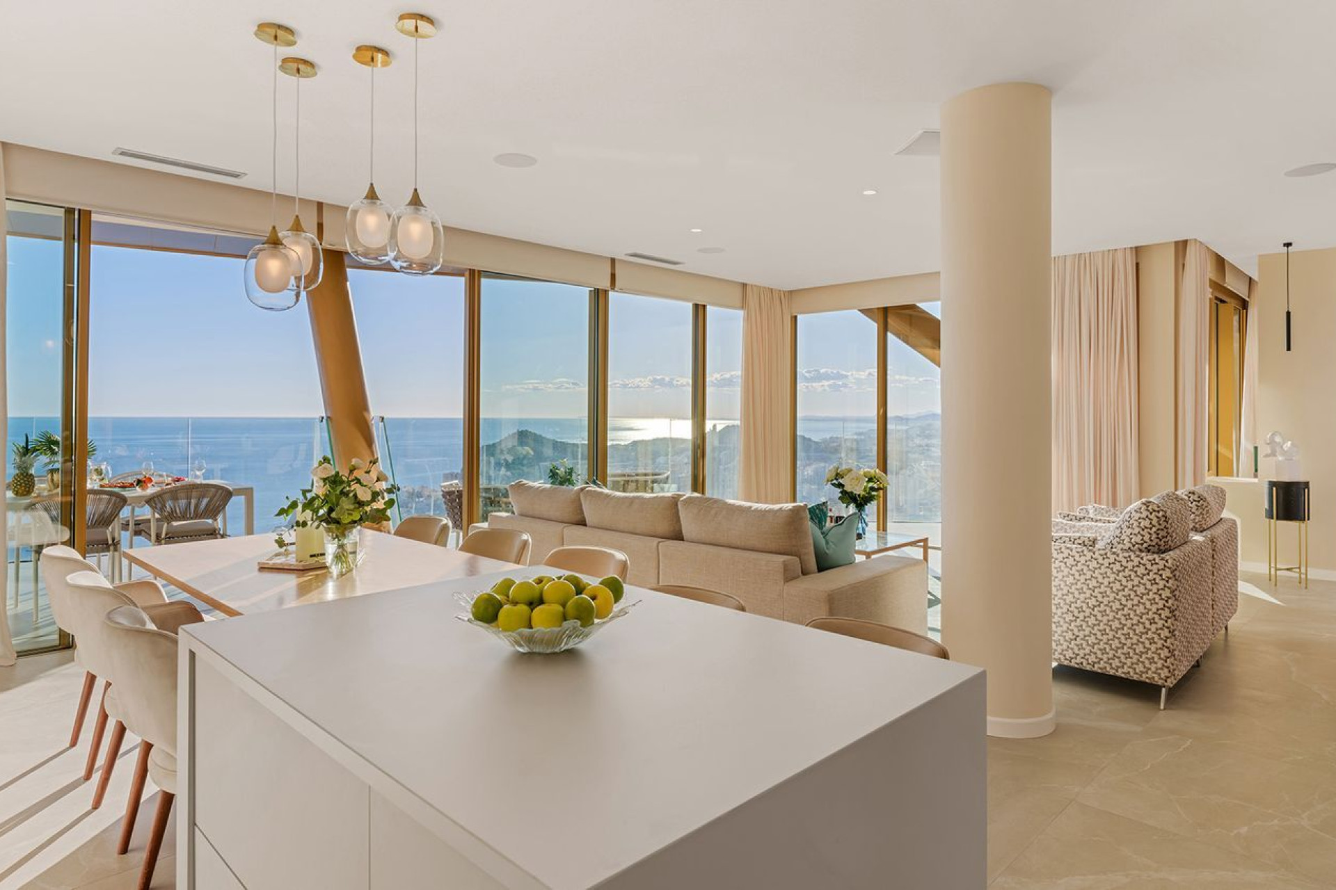 Obra nueva - Apartamentos -
Benidorm