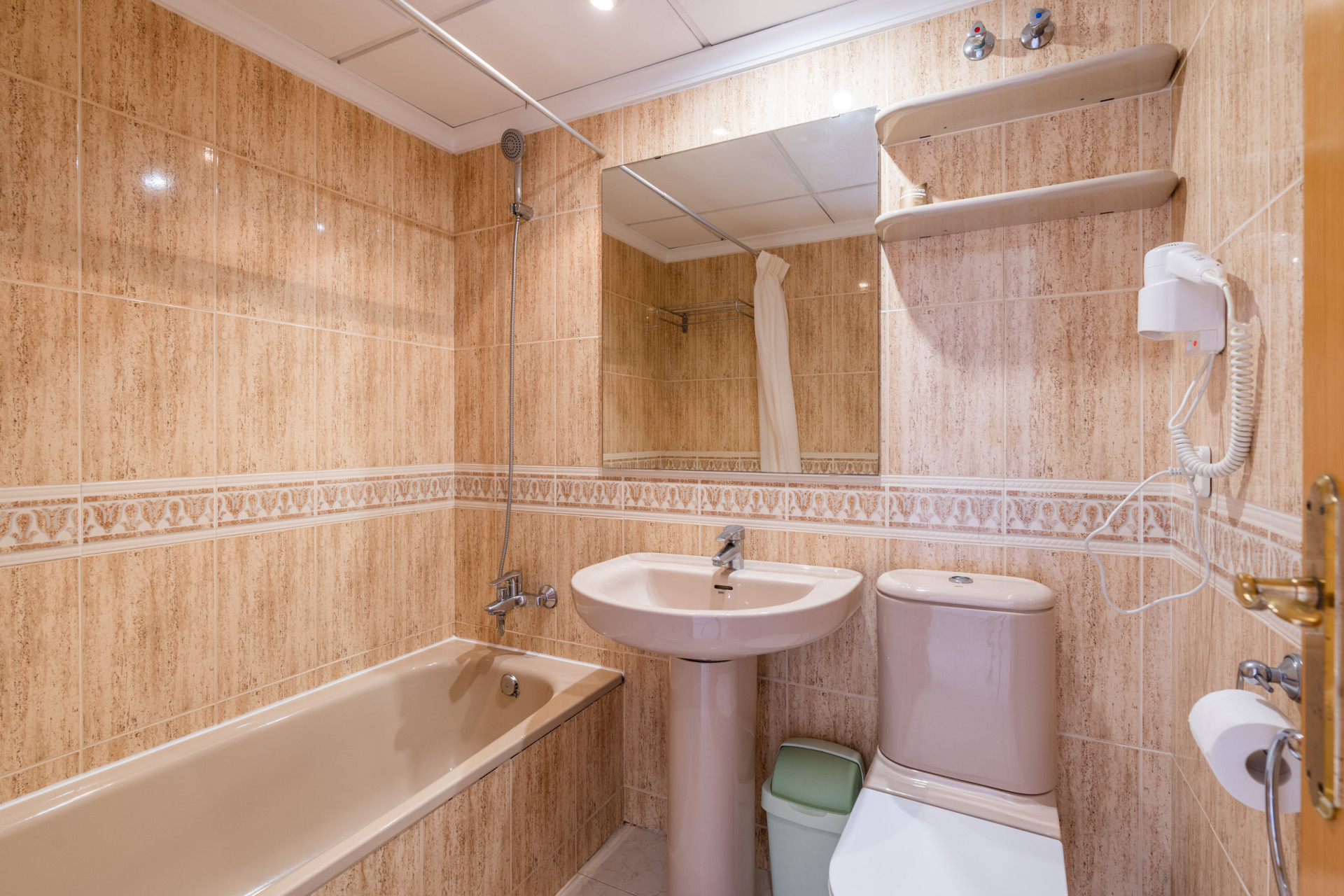 Obra nueva - Apartamentos -
Calpe - 03710