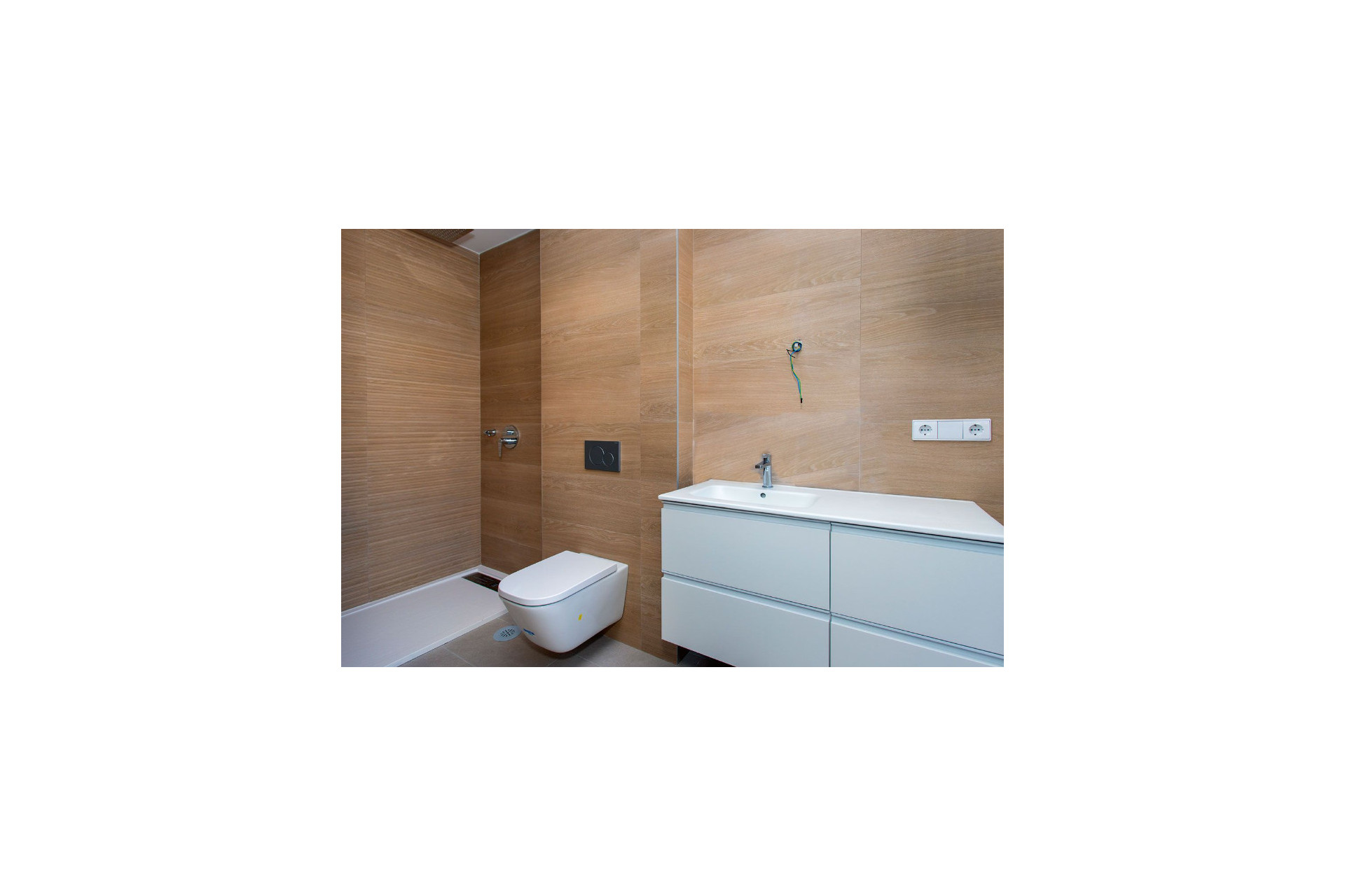 Obra nueva - Apartamentos -
Hondón de las Nieves - 03688