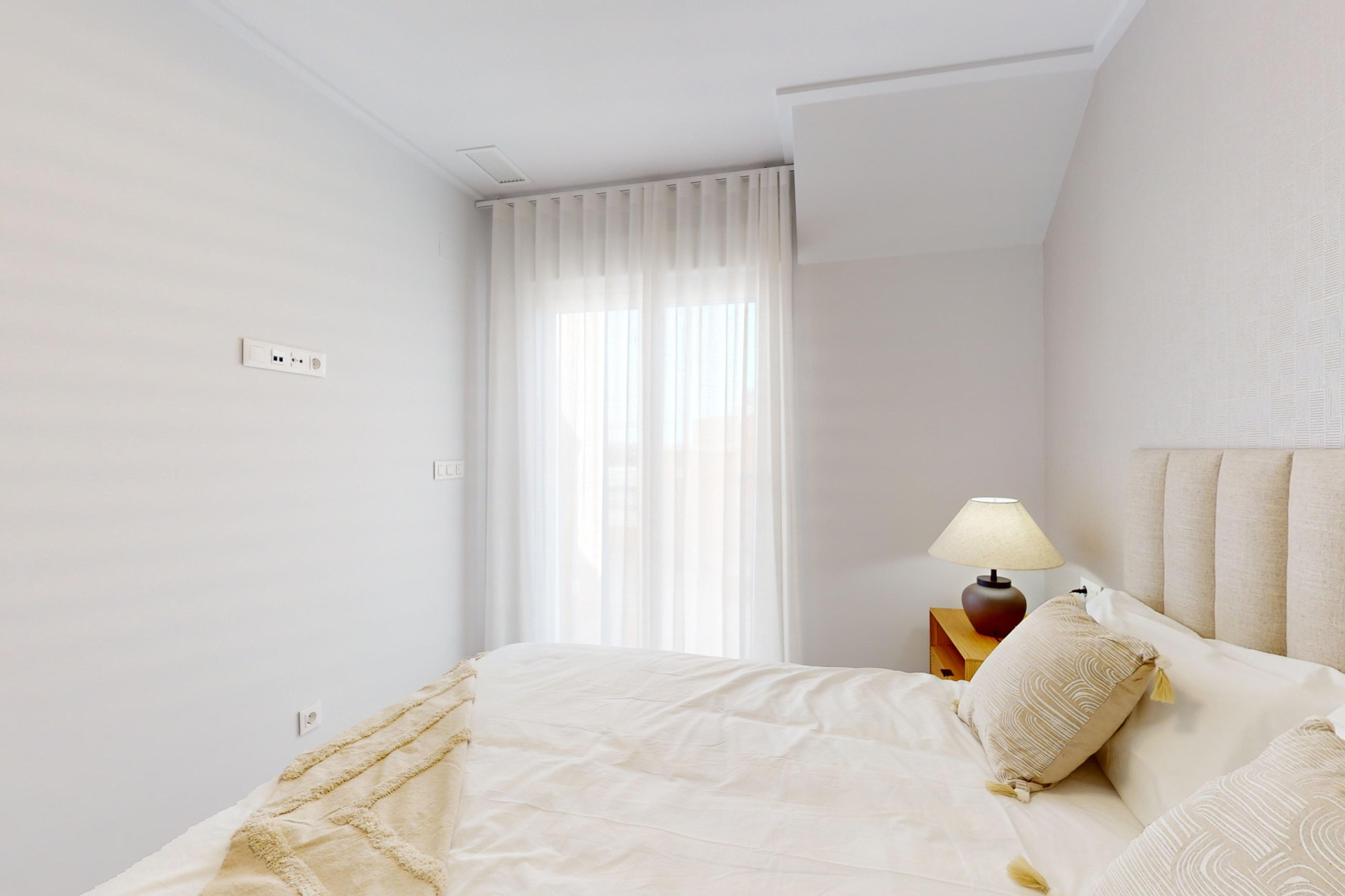 Obra nueva - Apartamentos -
Pilar de la Horadada