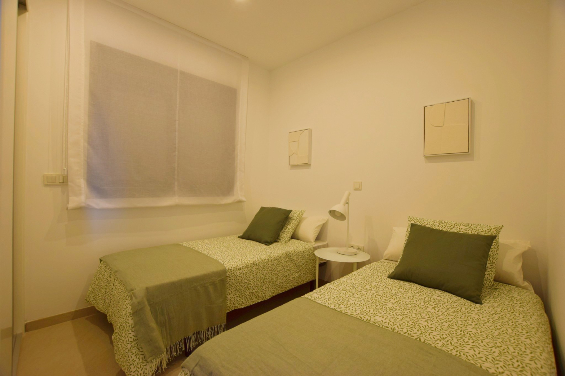 Obra nueva - Apartamentos -
Torrevieja - 03188
