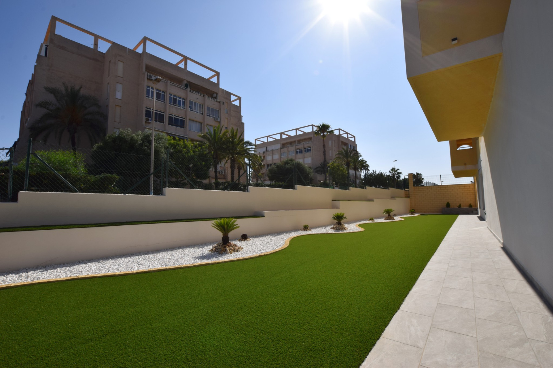 Obra nueva - Apartamentos -
Torrevieja - 03188