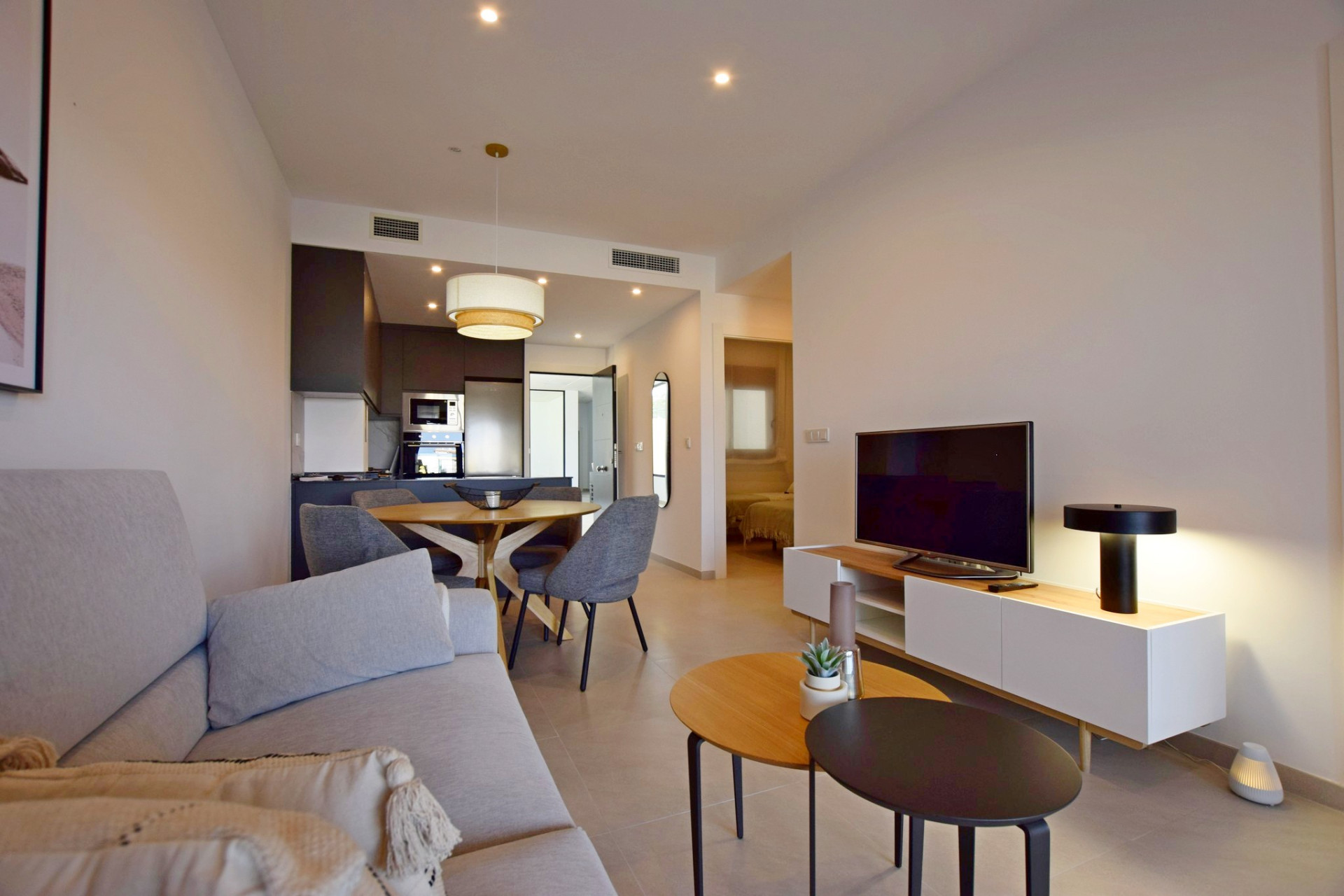 Obra nueva - Apartamentos -
Torrevieja - 03188