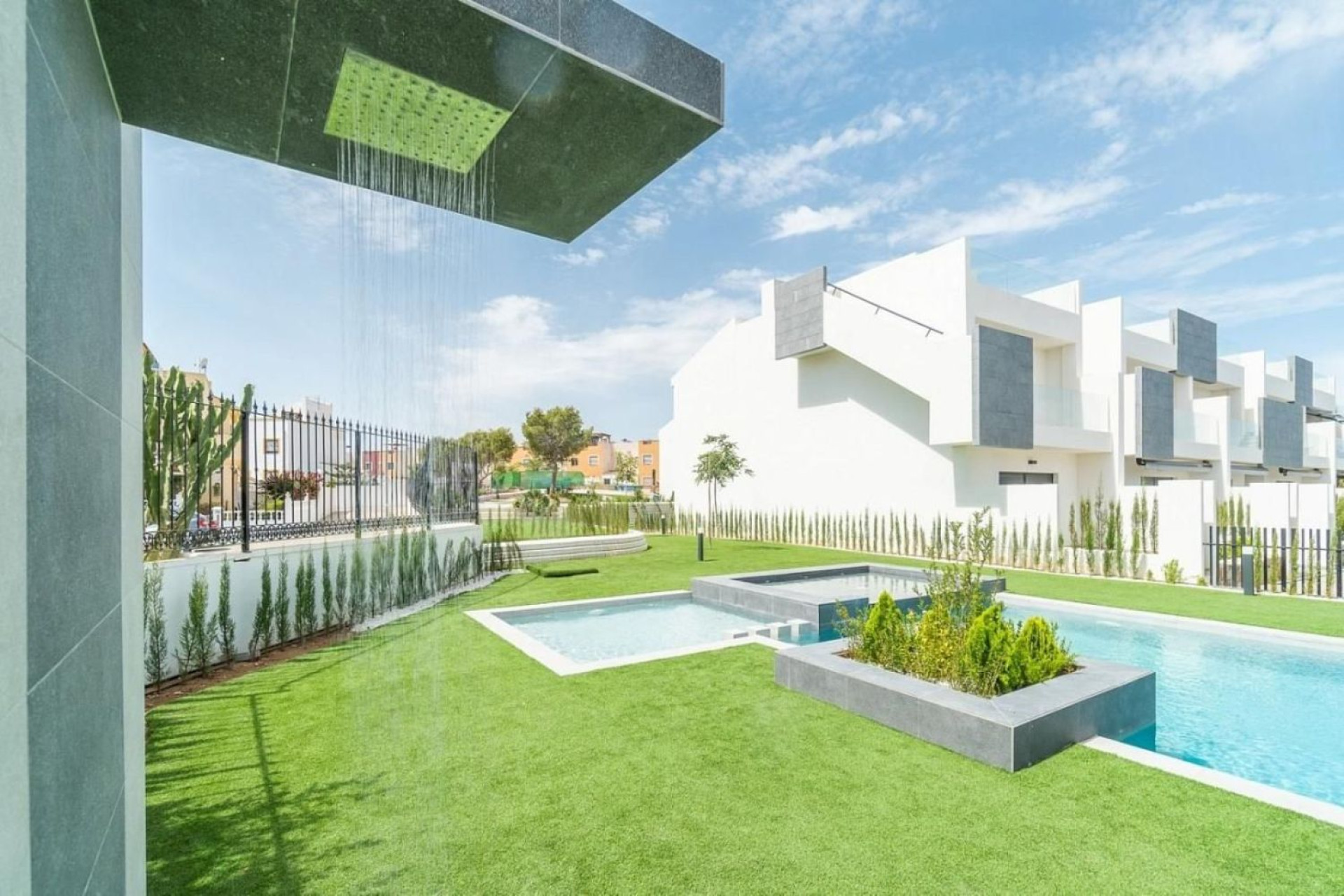 Obra nueva - Áticos -
Torrevieja - 03186