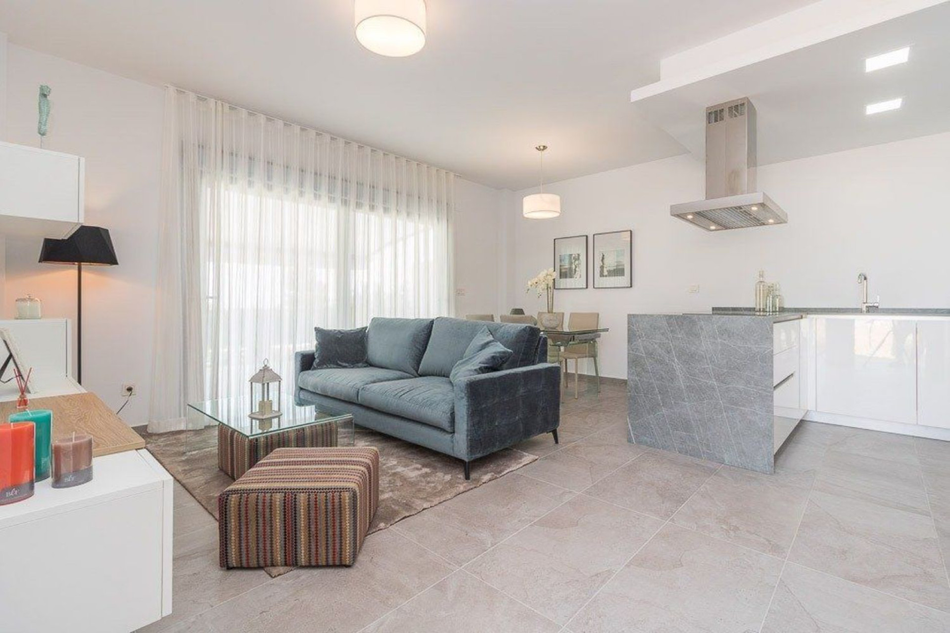 Obra nueva - Bajos -
Torrevieja - 03186