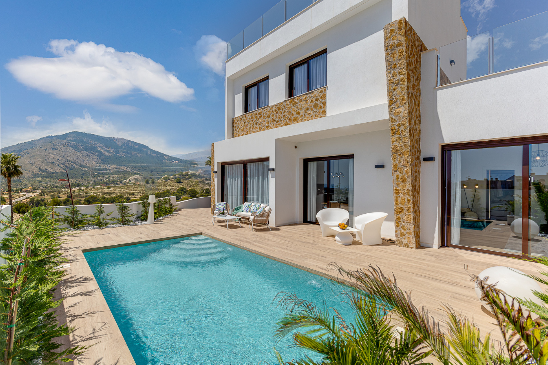 Obra nueva - Chalet independiente -
Finestrat - 03509