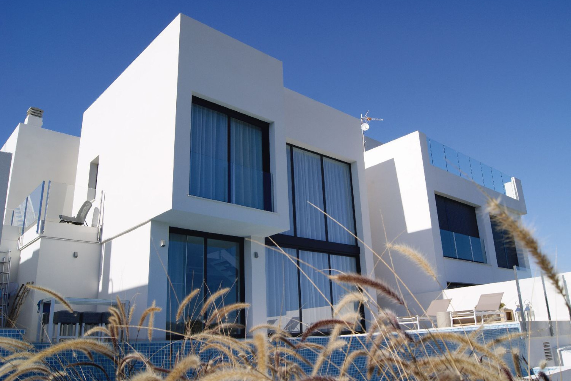 Obra nueva - Chalet independiente -
Gran Alacant - 03130, Calle De Creta