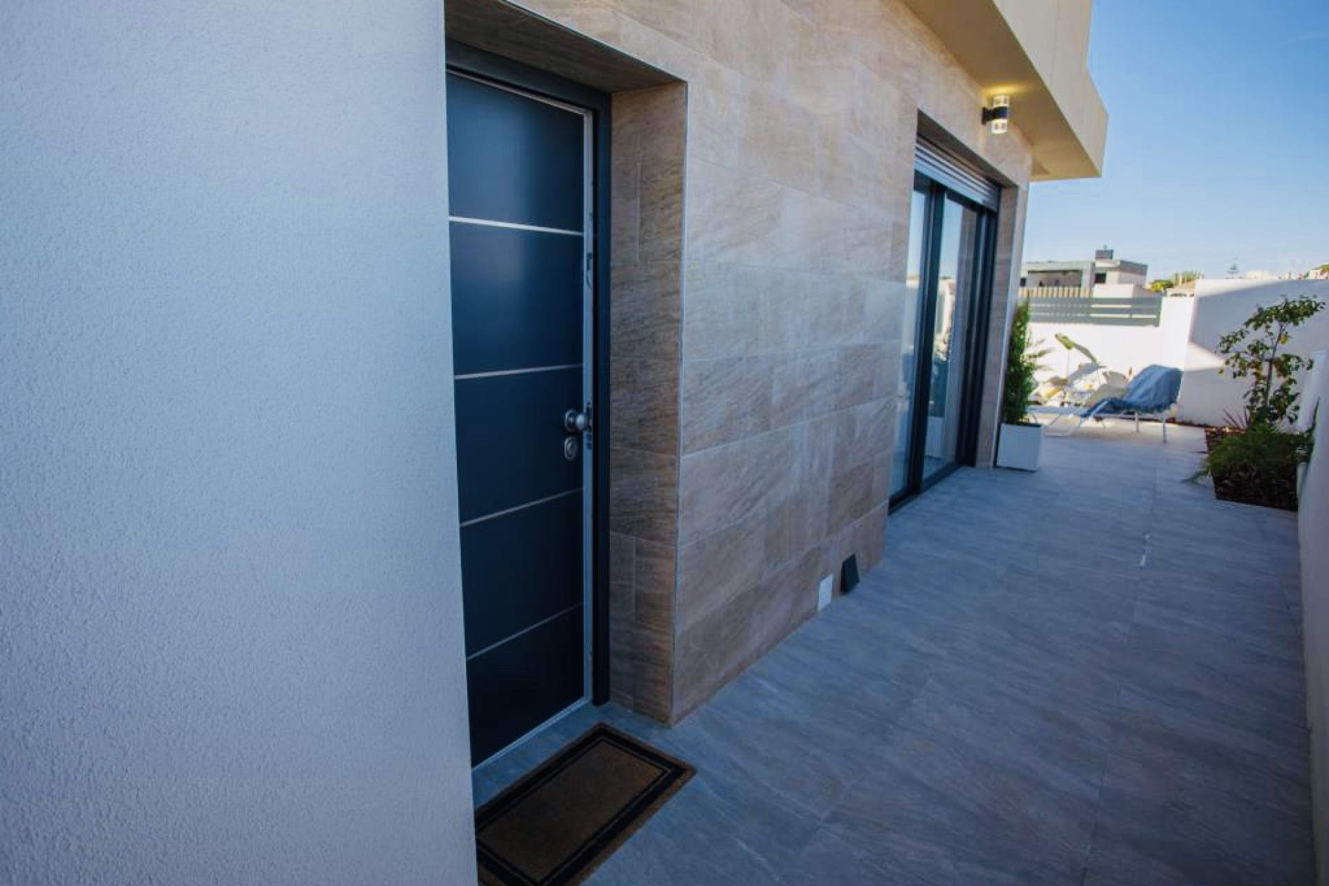 Obra nueva - Chalet independiente -
Los Montesinos - 03187