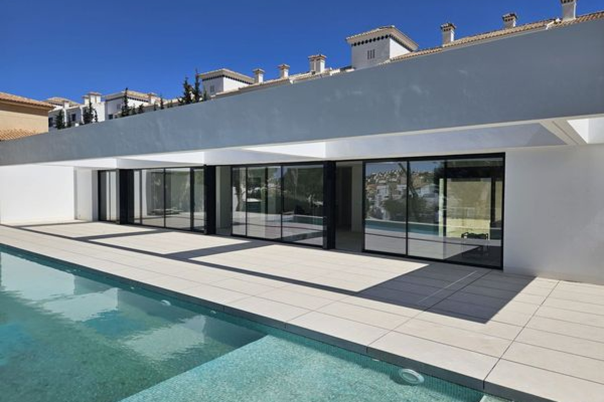 Obra nueva - Chalet independiente -
Orihuela - Calle Los pirineos, 23