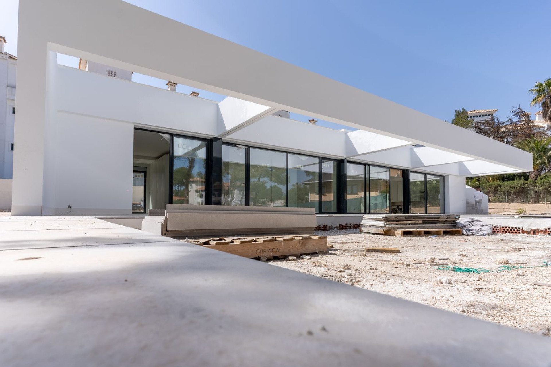Obra nueva - Chalet independiente -
Orihuela - Calle Los pirineos, 23