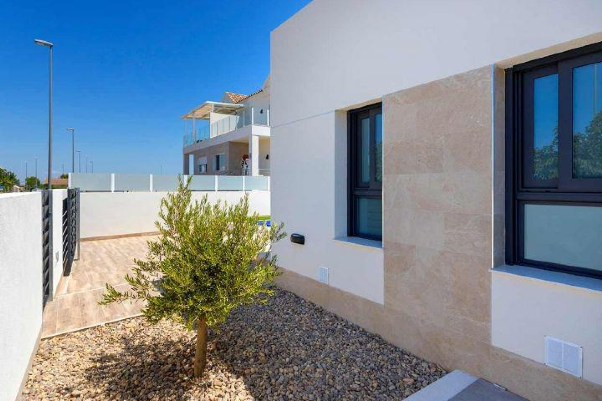 Obra nueva - Quad House -
Daya Nueva - Centro