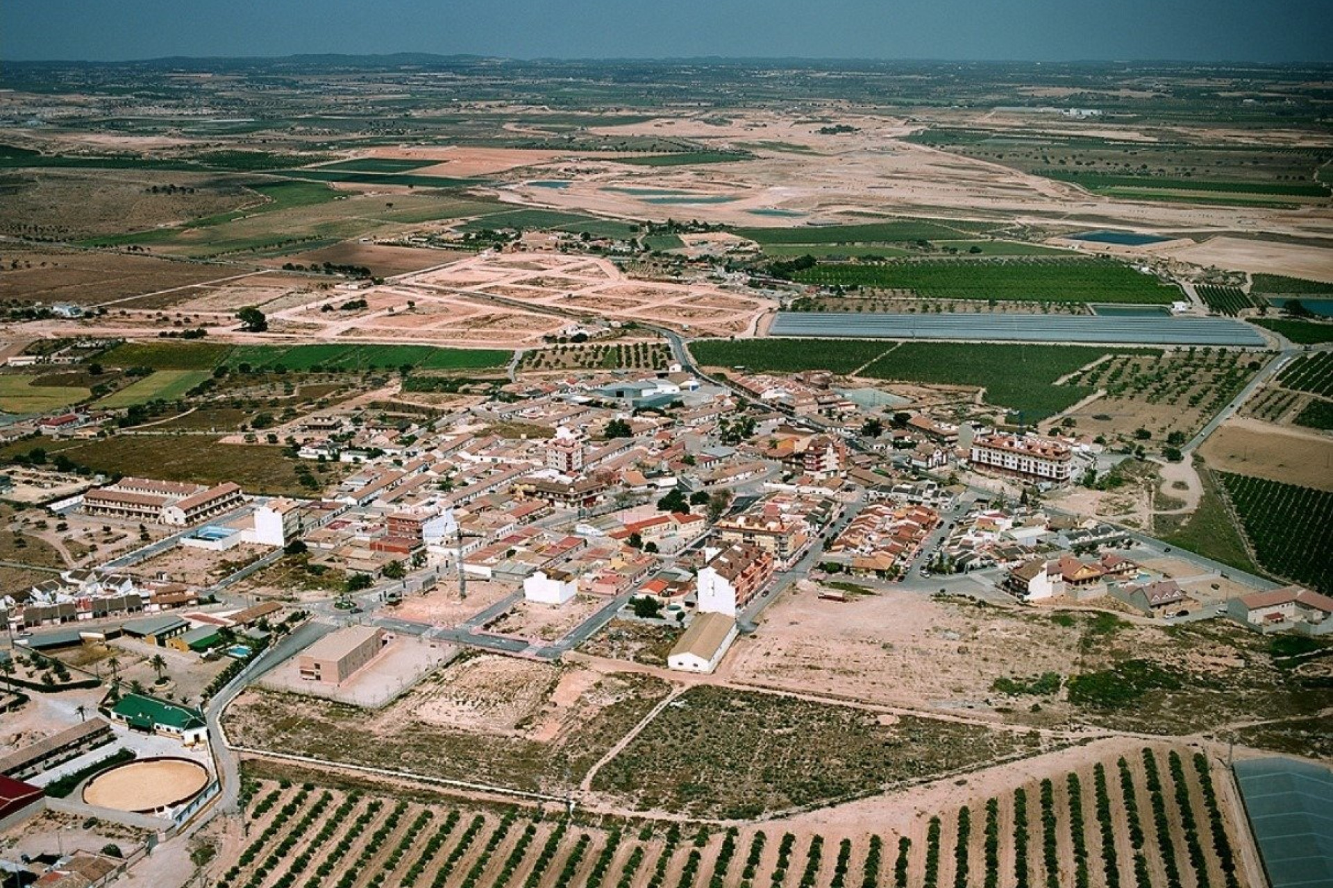 Obra nueva - Town House -
Avileses