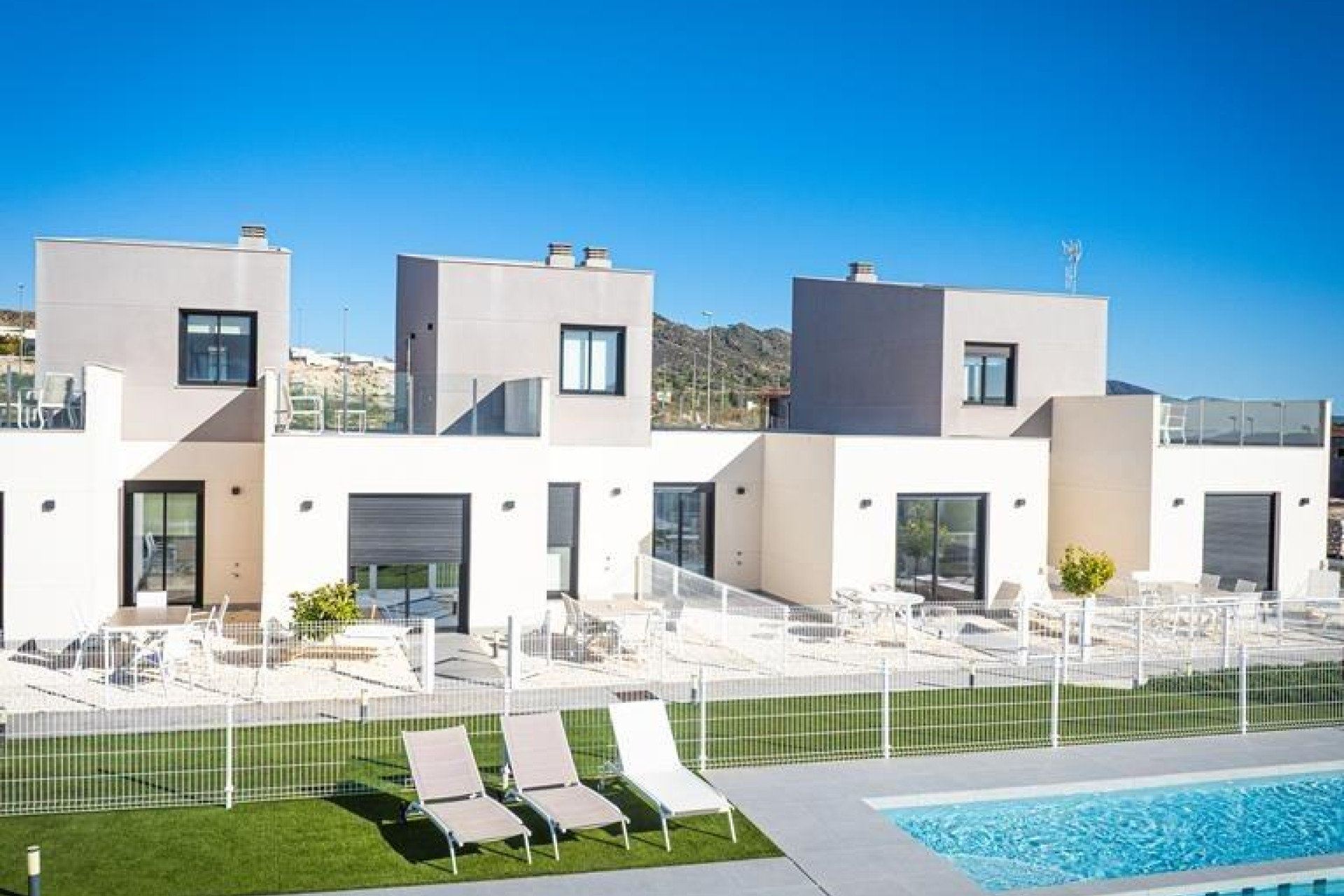 Obra nueva - Town House -
Baños y Mendigo - Altaona Golf