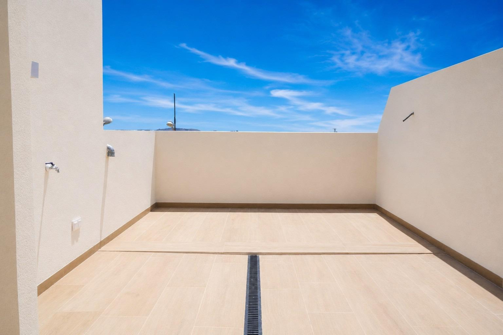 Obra nueva - Town House -
Dolores - Sector 2