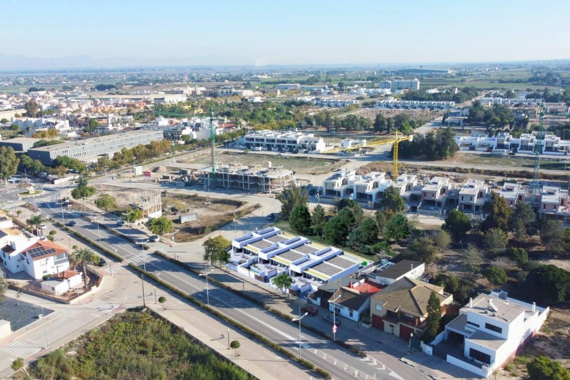 Obra nueva - Town House -
Dolores - Sector 3