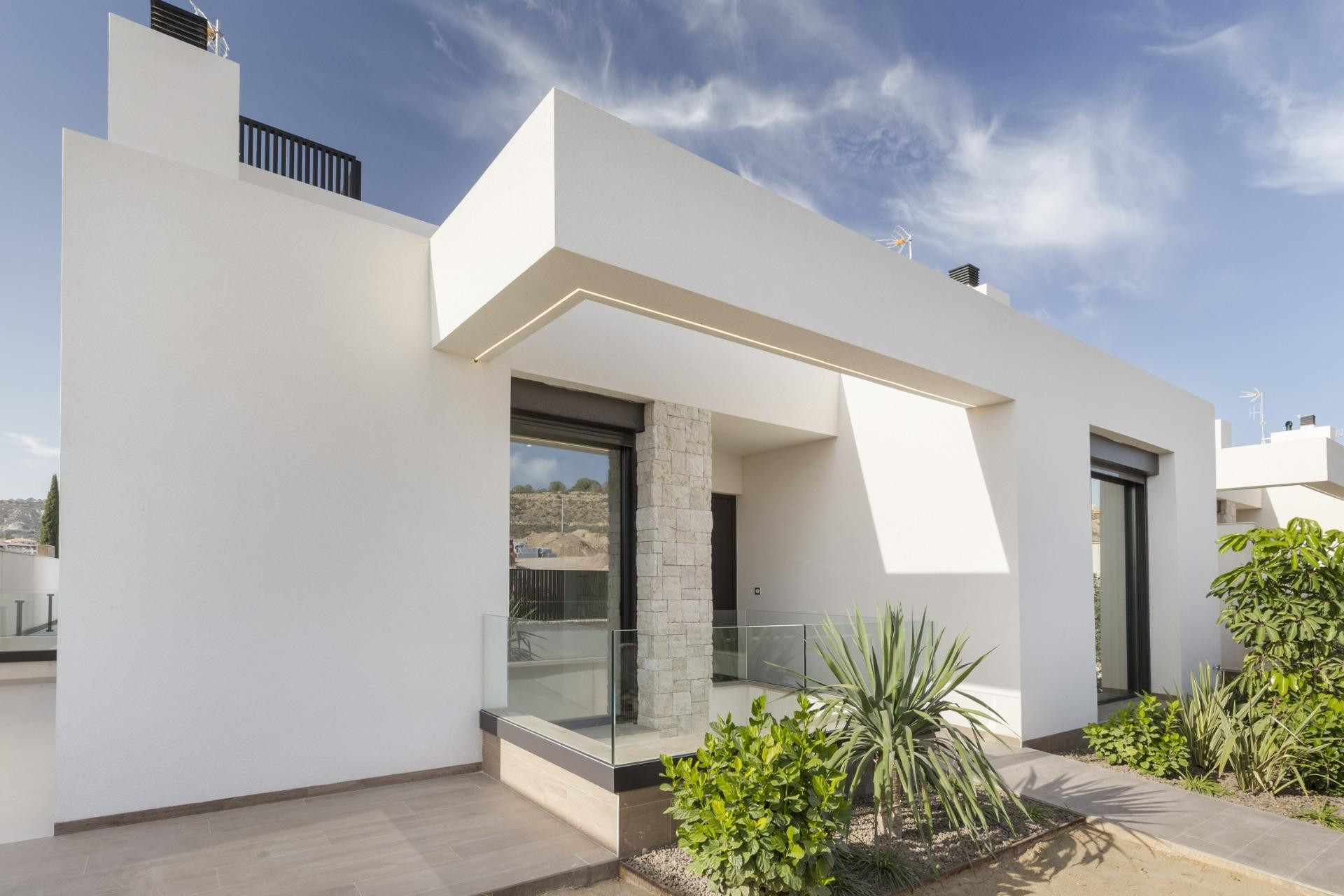 Obra nueva - Villa -
Algorfa - La Finca Golf