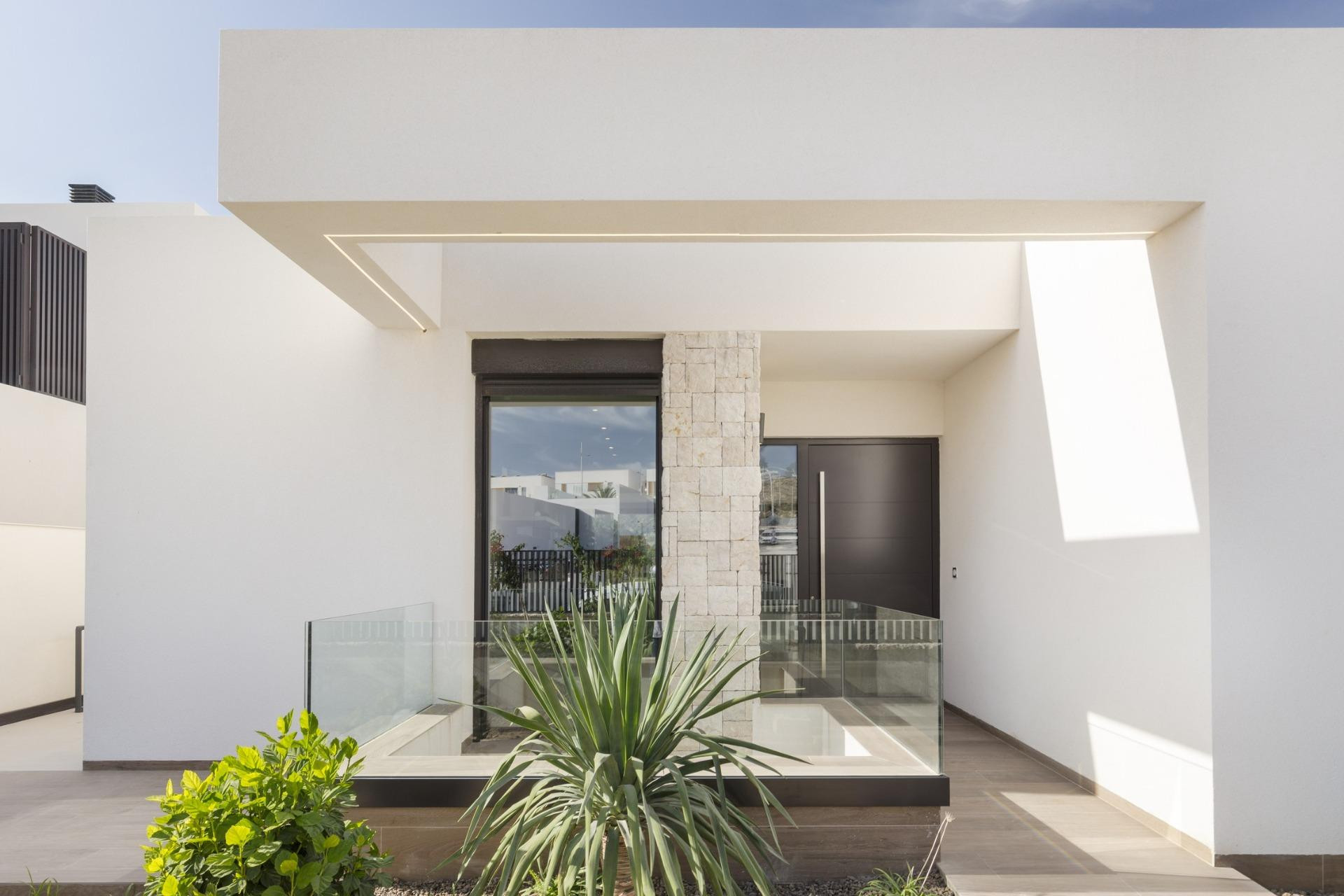 Obra nueva - Villa -
Algorfa - La Finca Golf
