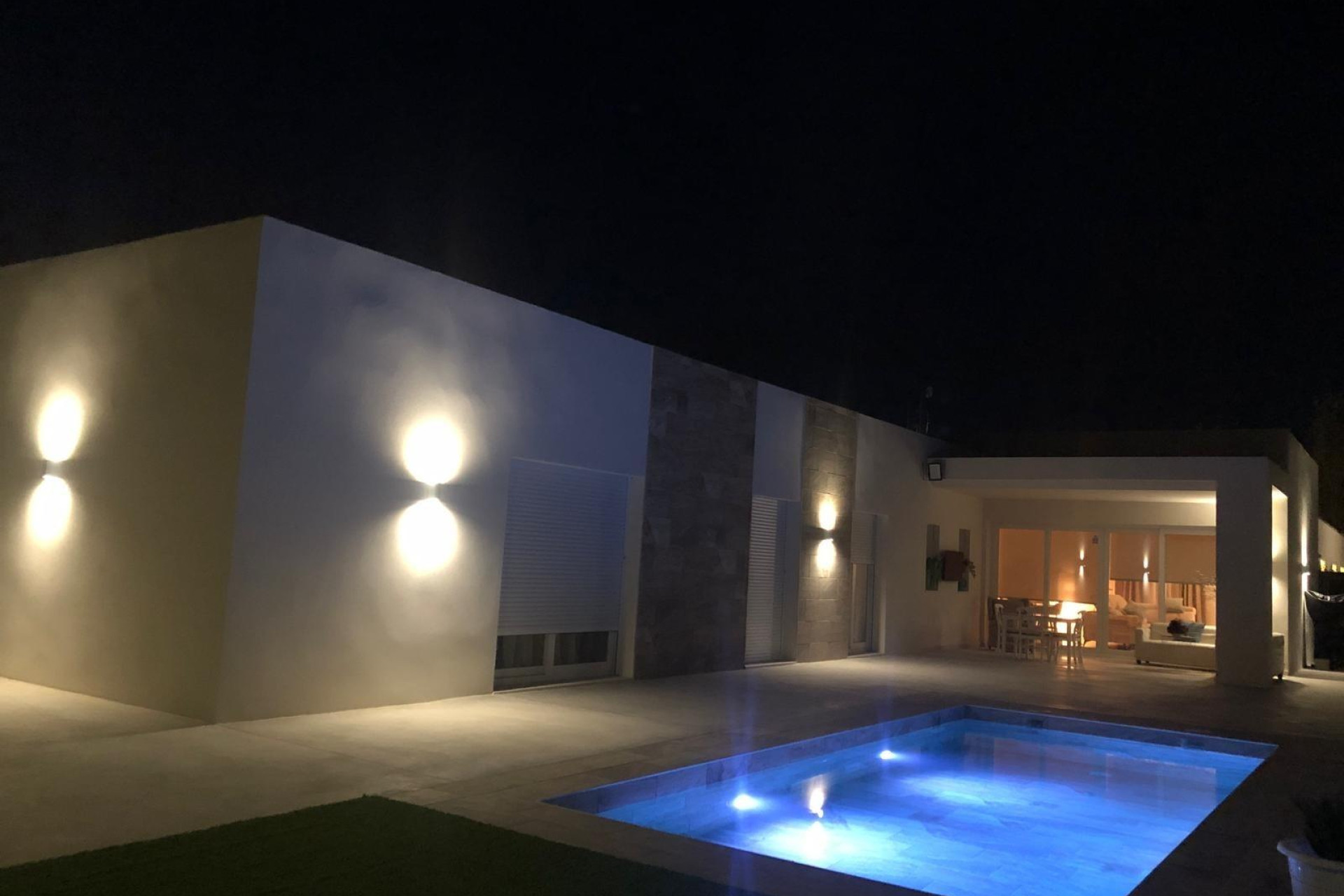 Obra nueva - Villa -
Aspe - urbanizaciones