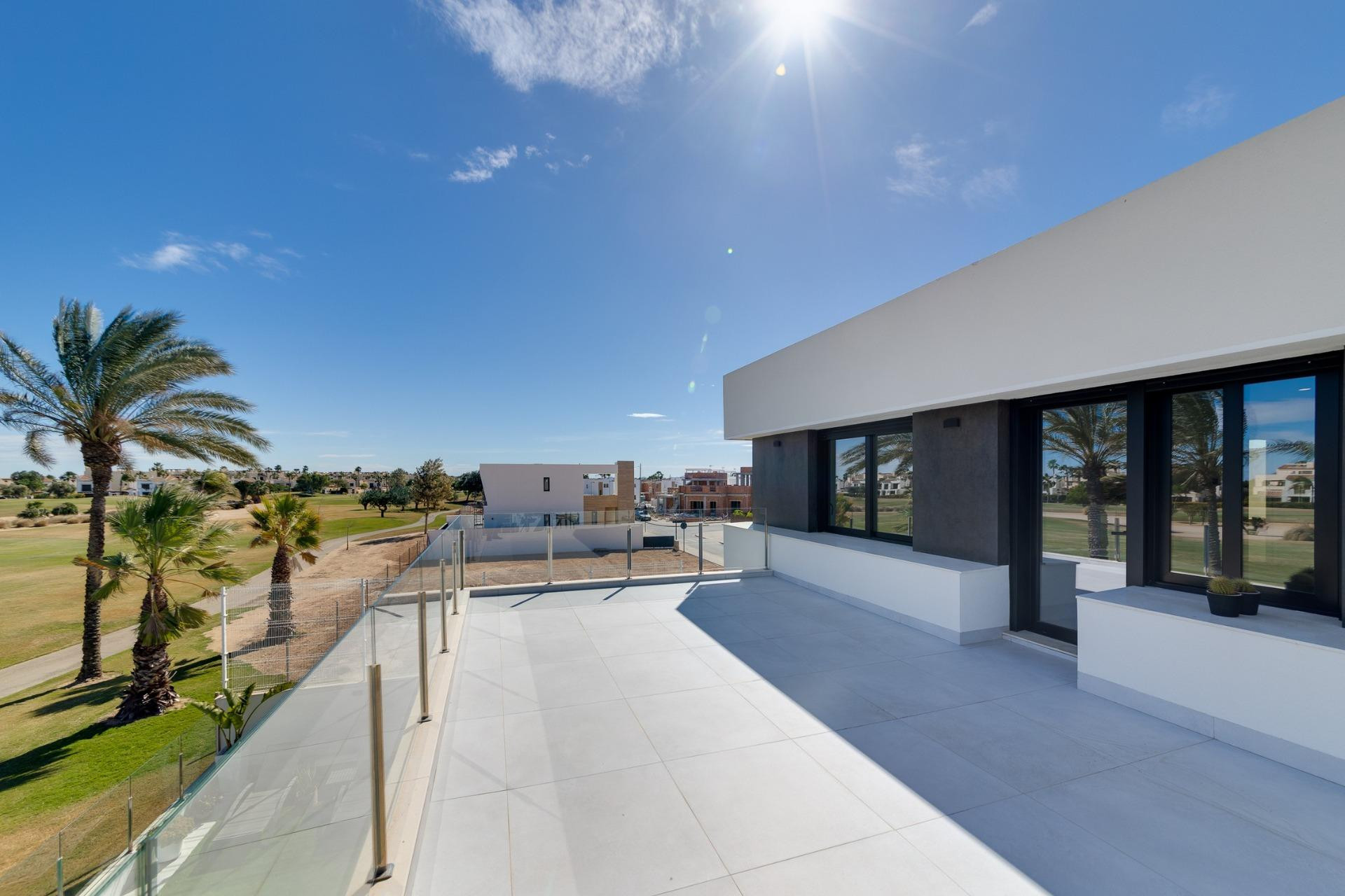Obra nueva - Villa -
Pilar de la Horadada - Roda Golf