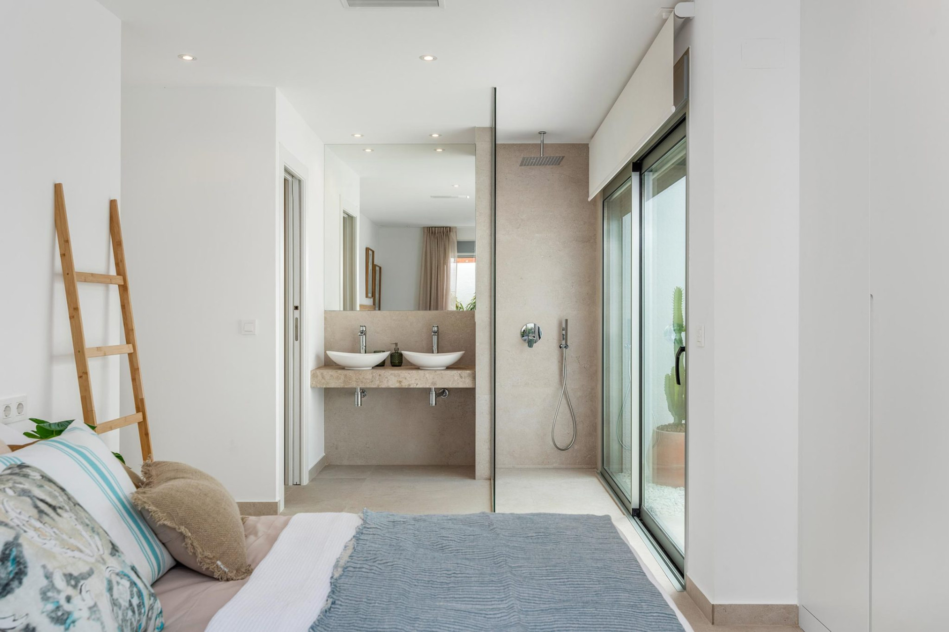 Obra nueva - Villas -
Dolores