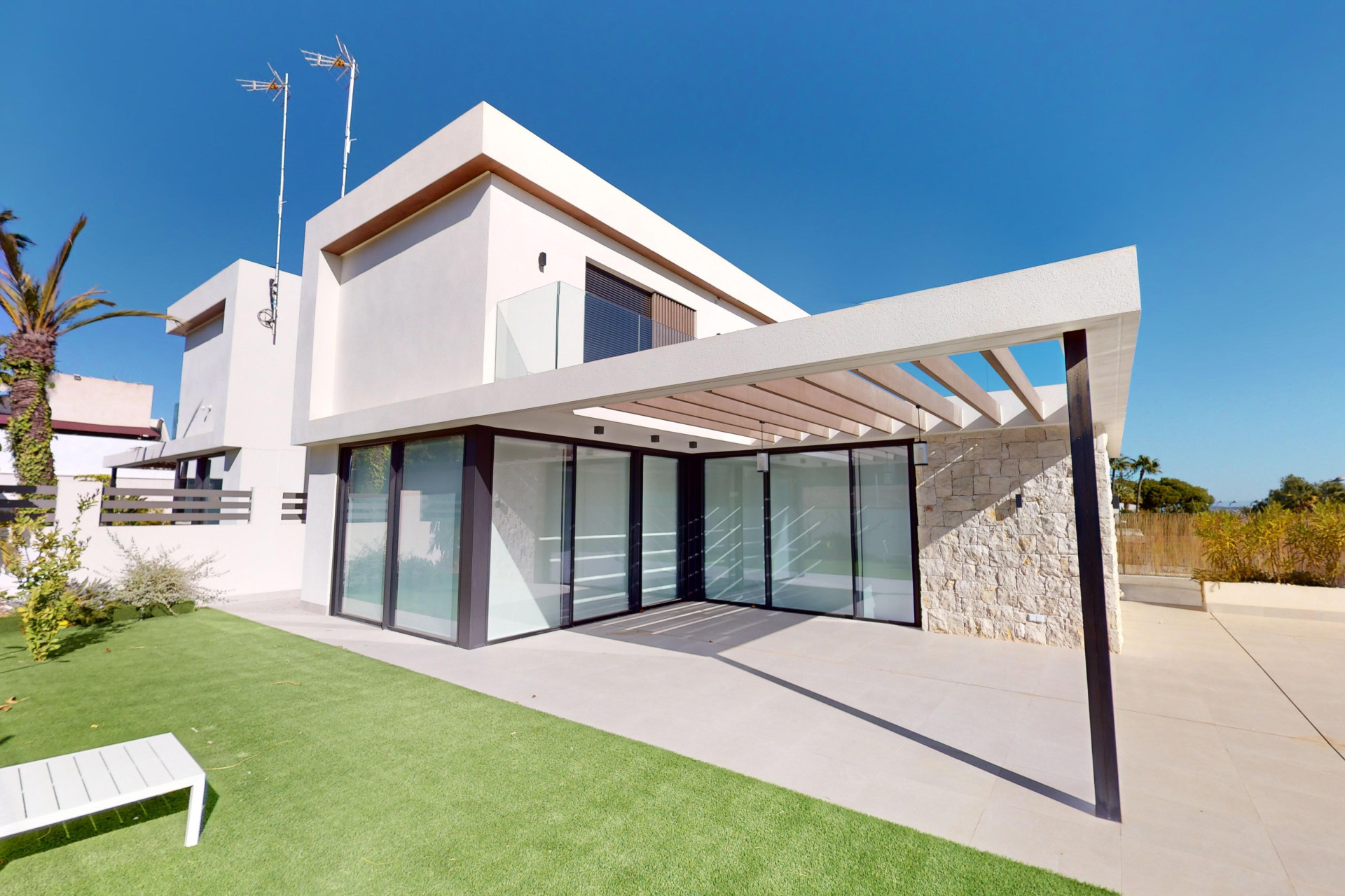 Obra nueva - Villas -
Orihuela - 03189, Avenida Torrevieja Mz II, 27