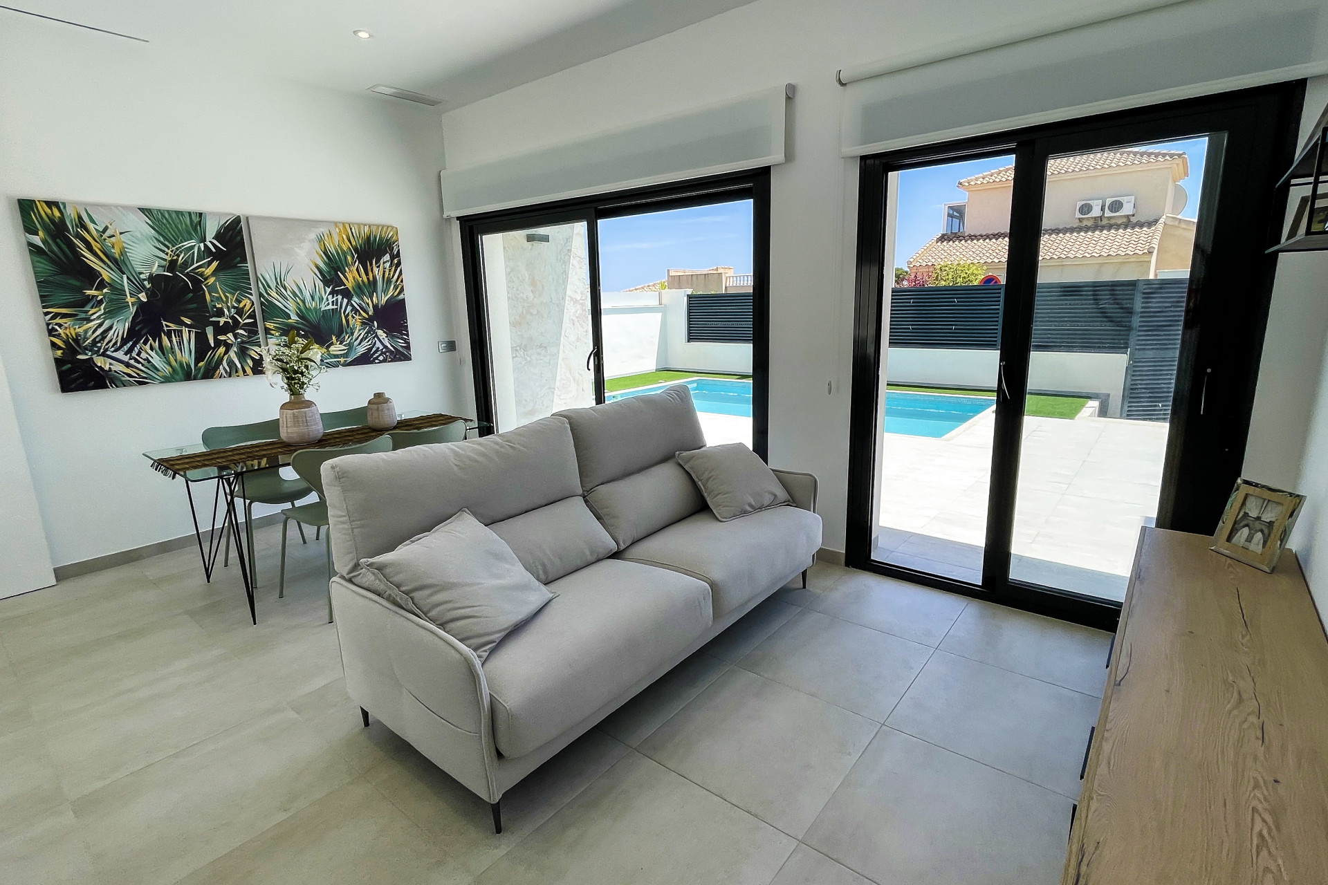 Obra nueva - Villas -
Pilar de la Horadada - 03191