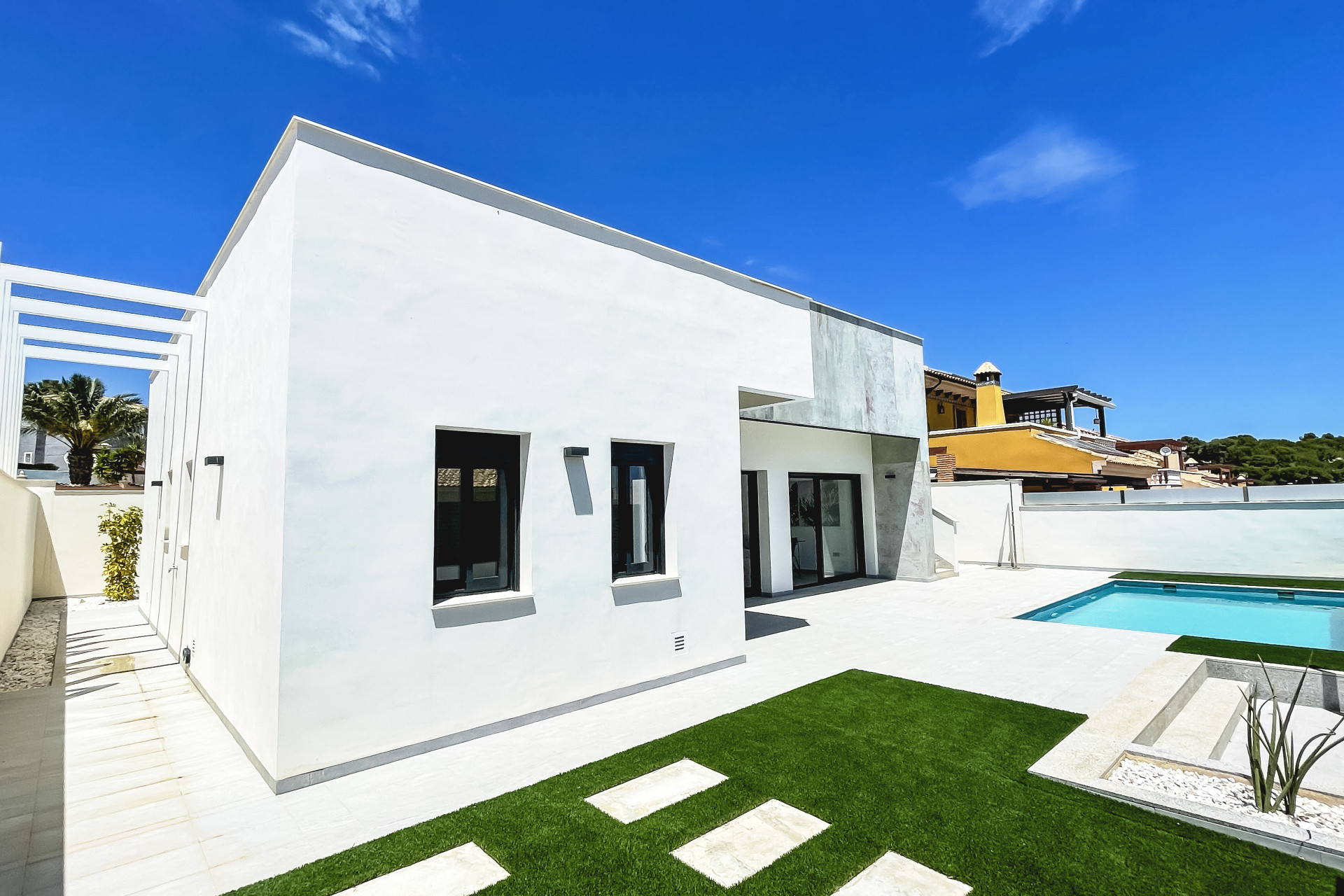 Obra nueva - Villas -
Pilar de la Horadada - 03191