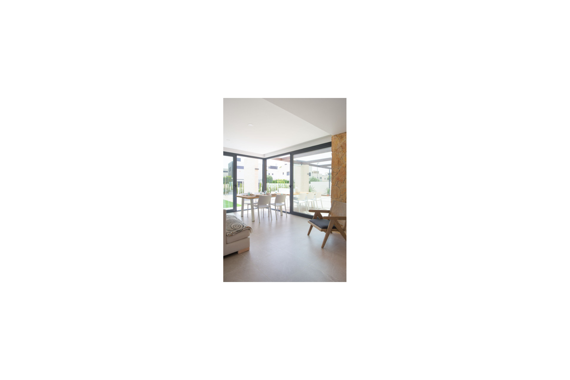 Obra nueva - Villas -
Pilar de la Horadada