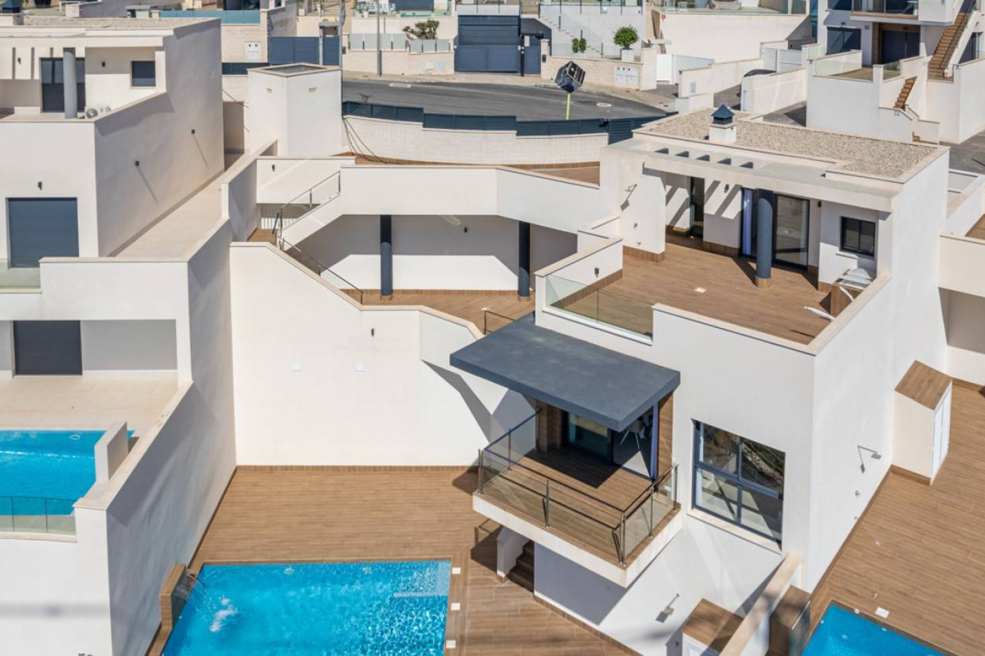 Obra nueva - Villas -
San Miguel de Salinas